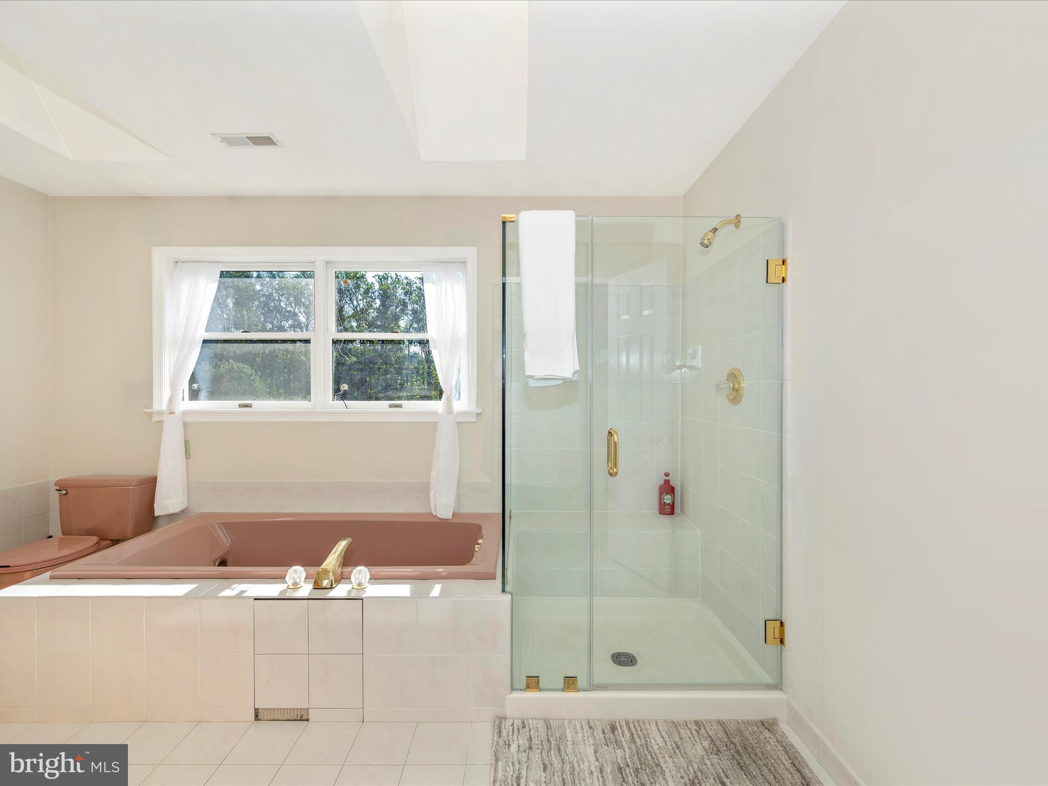 WOODFIELD ESTATES - Residential