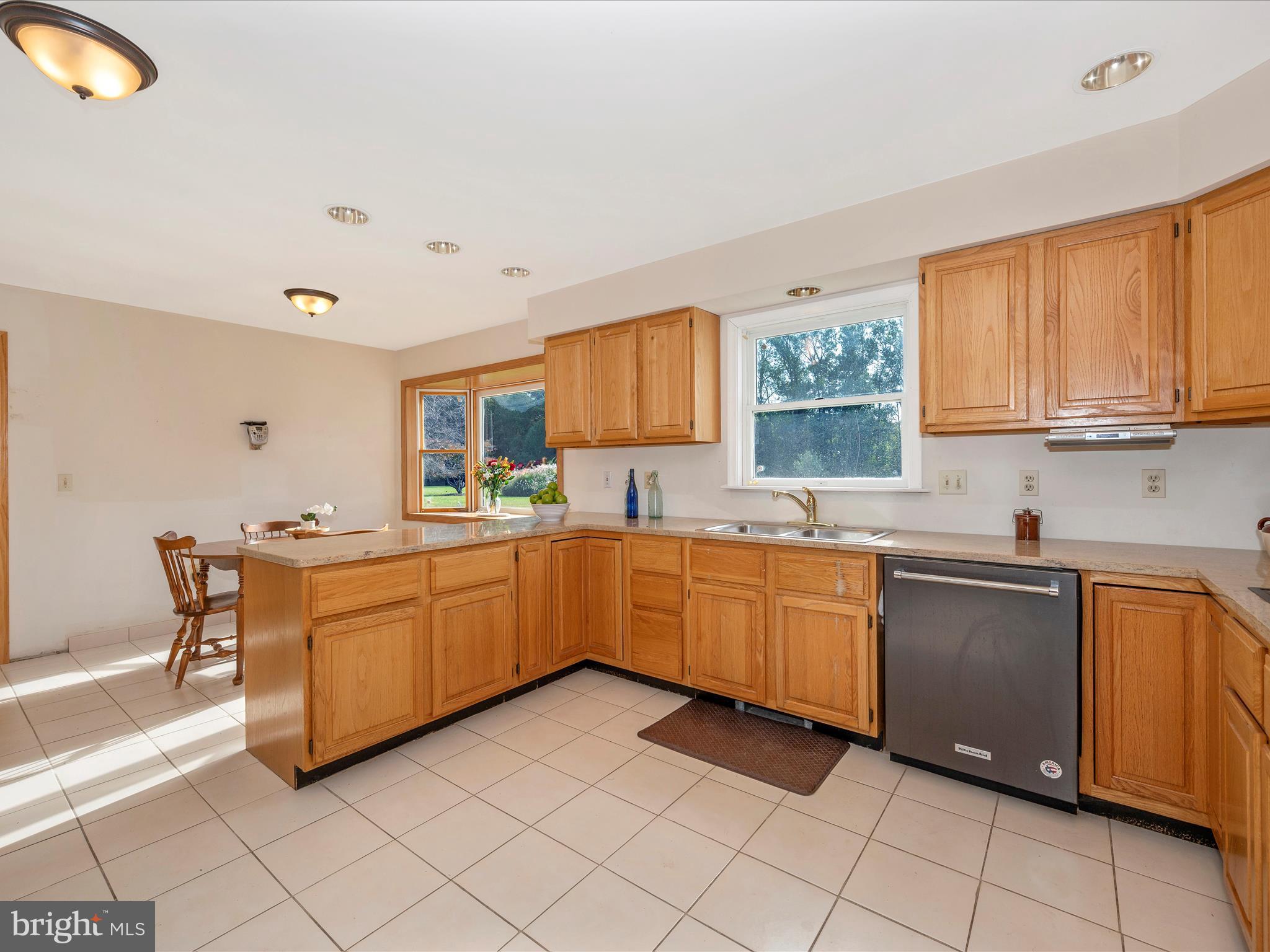 WOODFIELD ESTATES - Residential