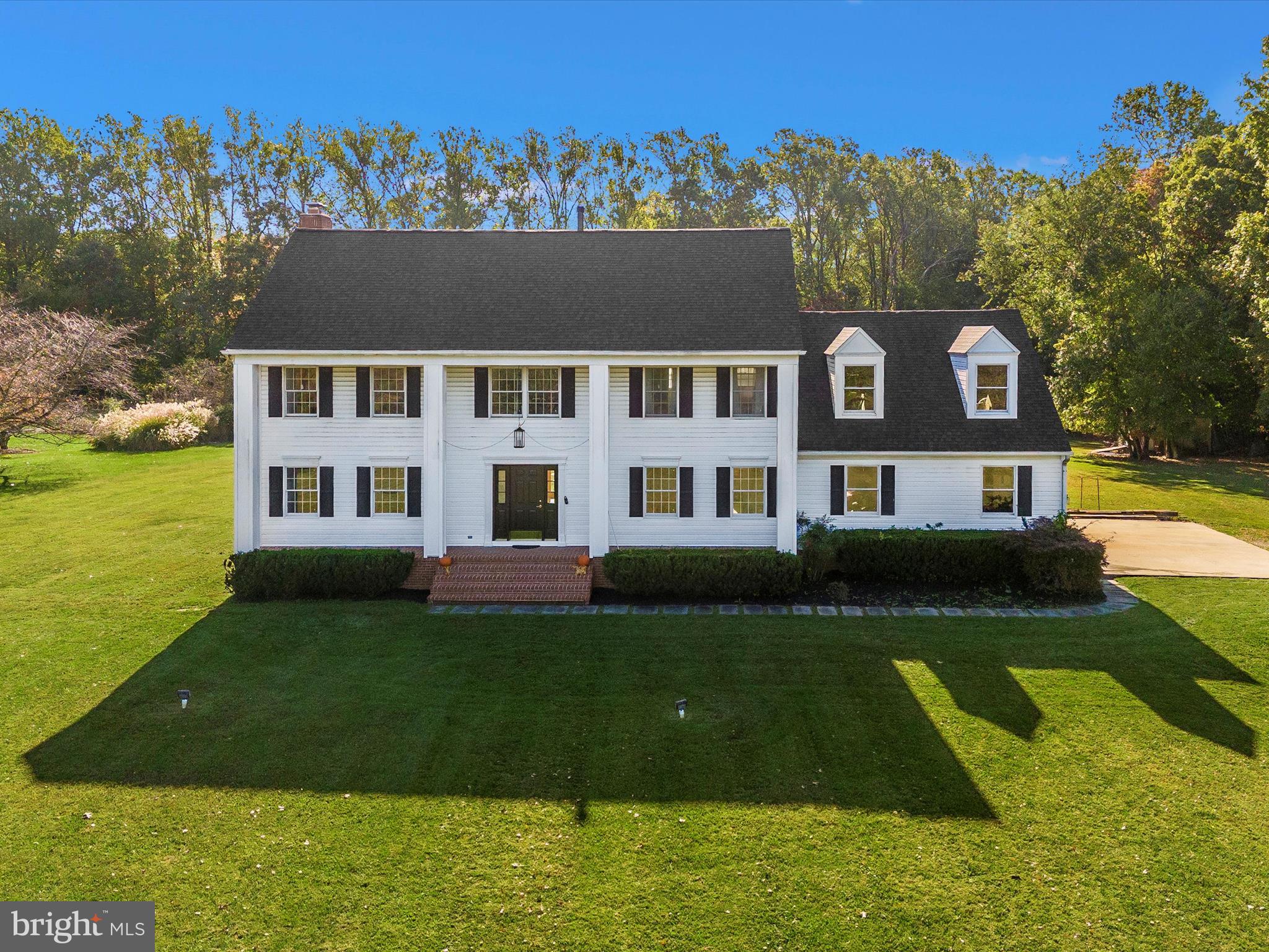 WOODFIELD ESTATES - Residential