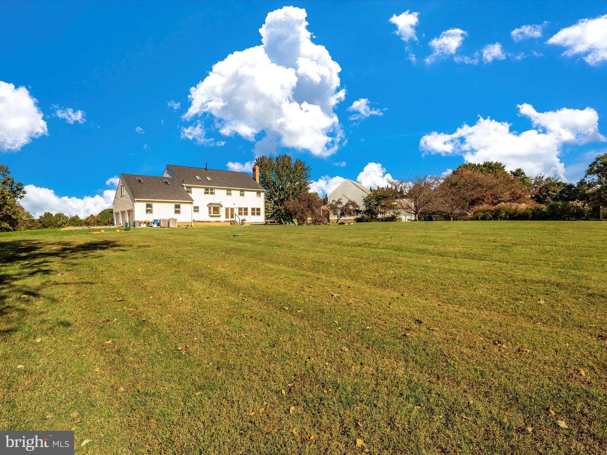 WOODFIELD ESTATES - Residential