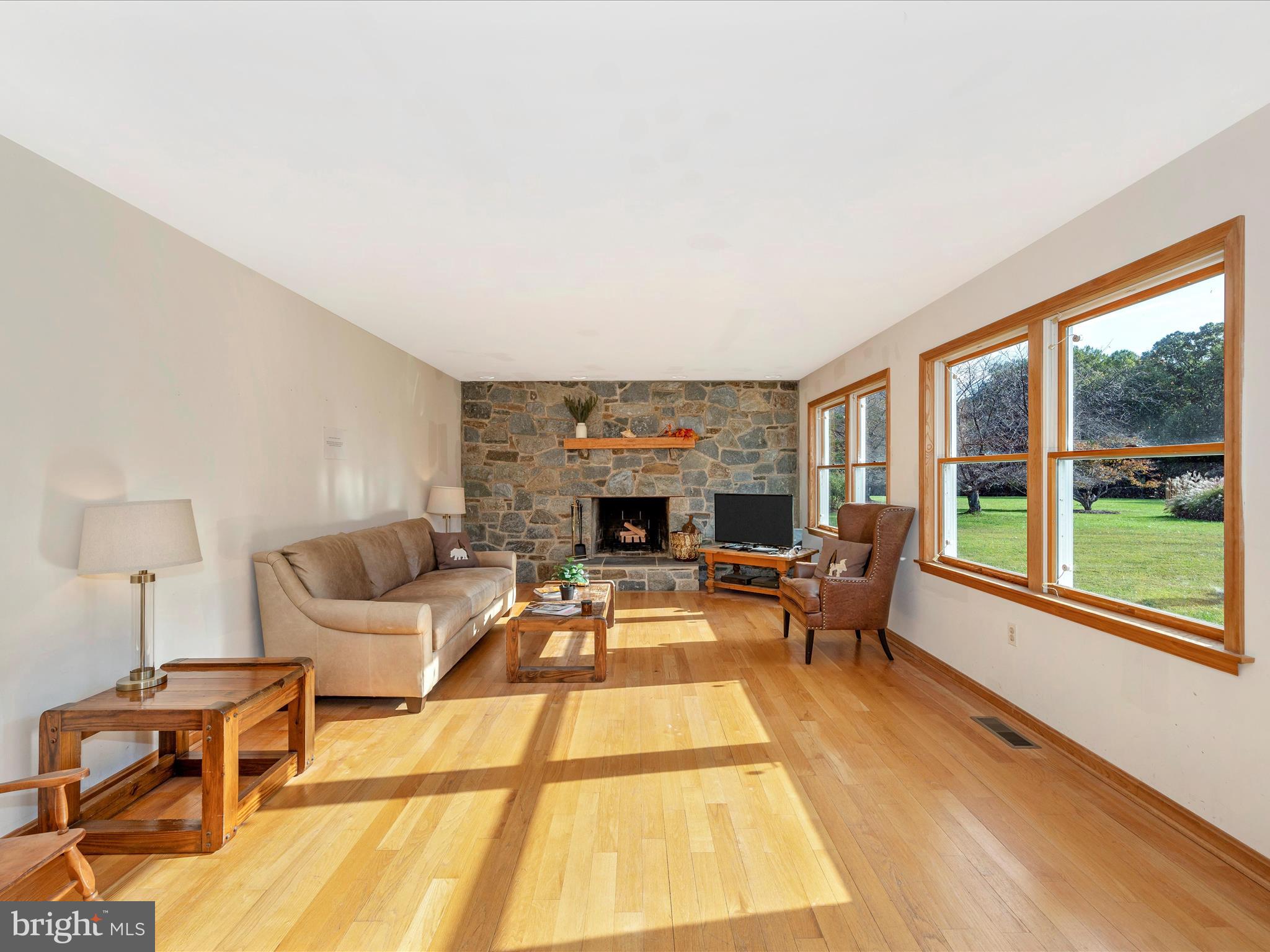 WOODFIELD ESTATES - Residential