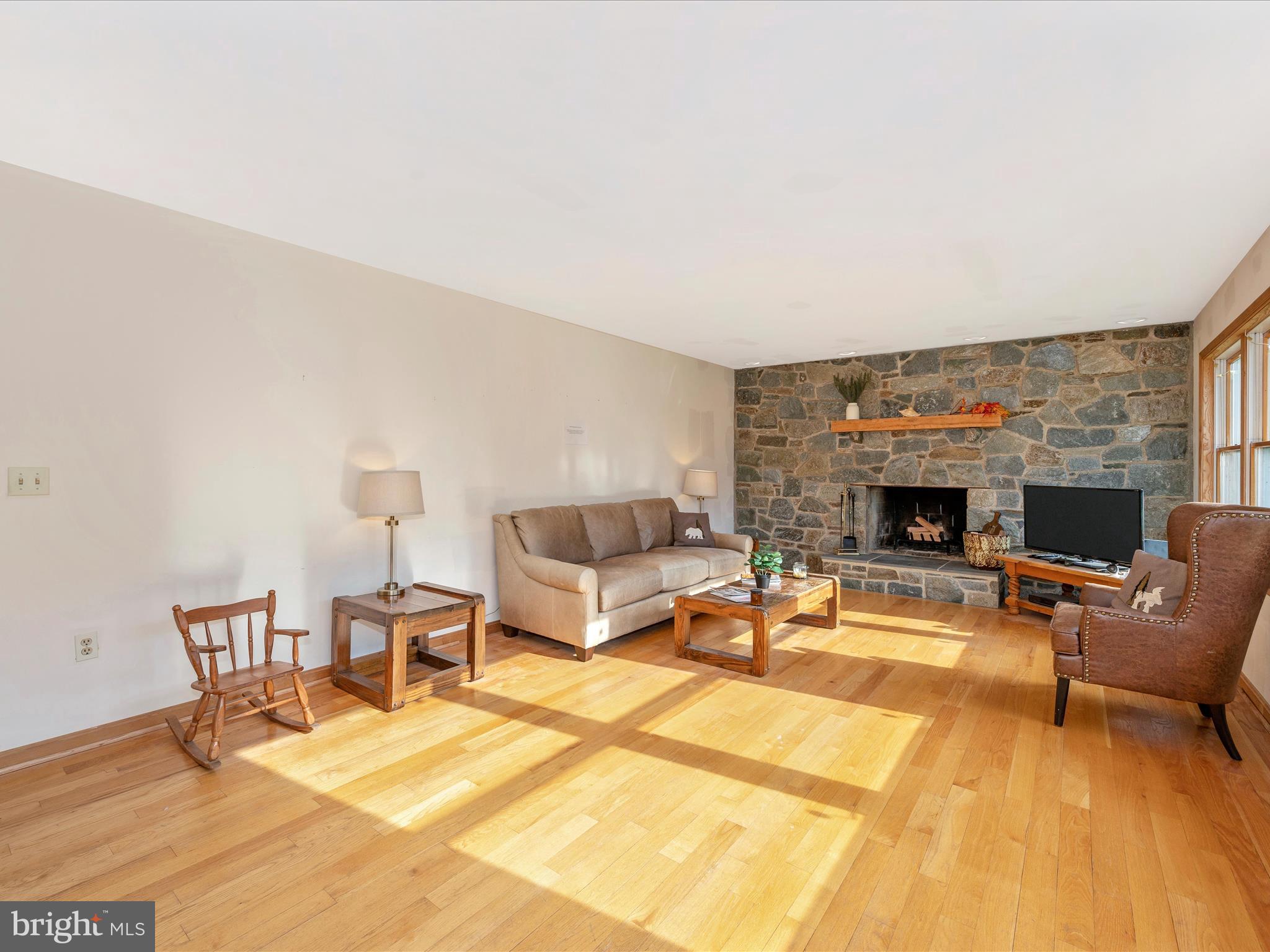 WOODFIELD ESTATES - Residential