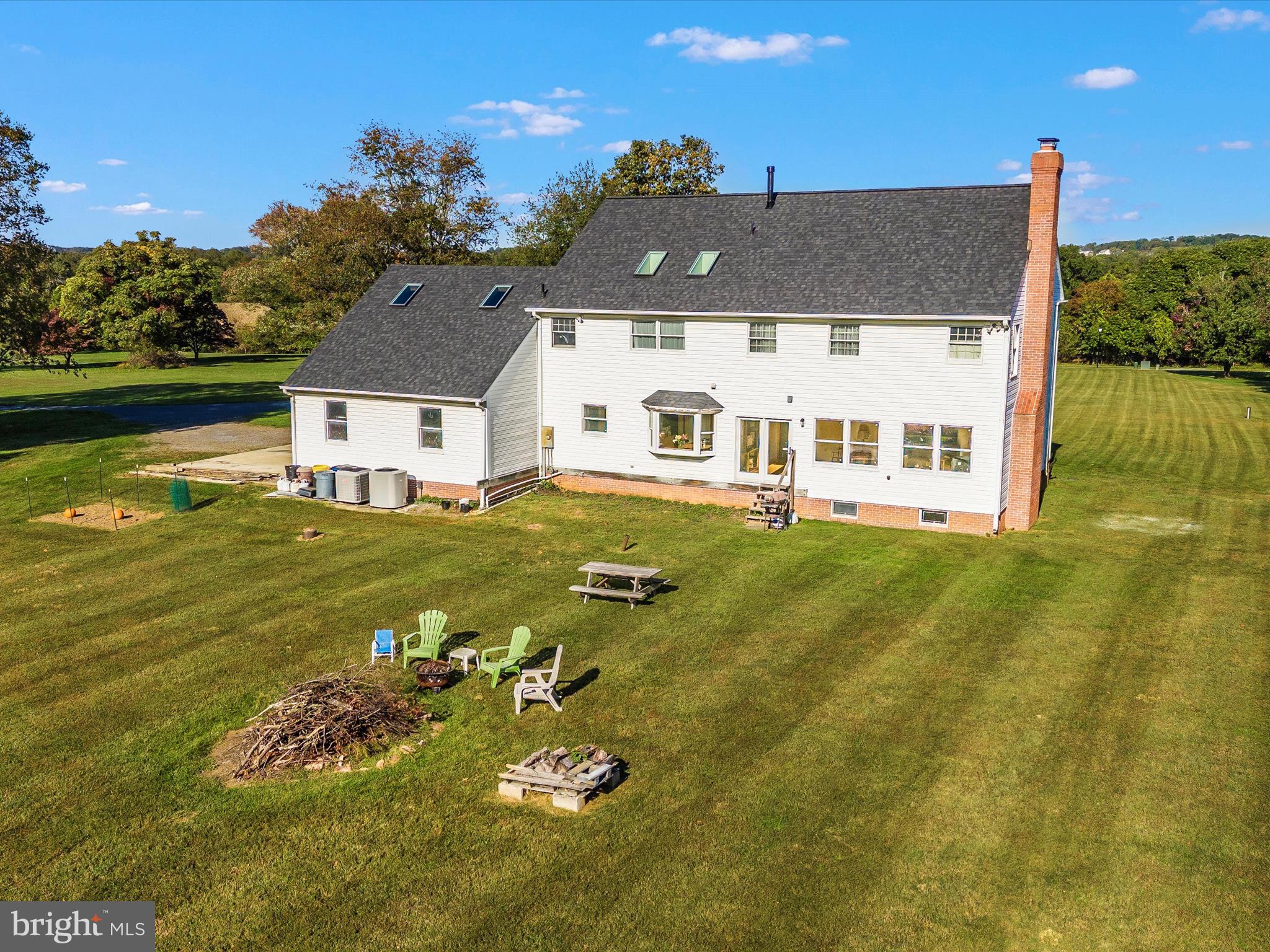 WOODFIELD ESTATES - Residential