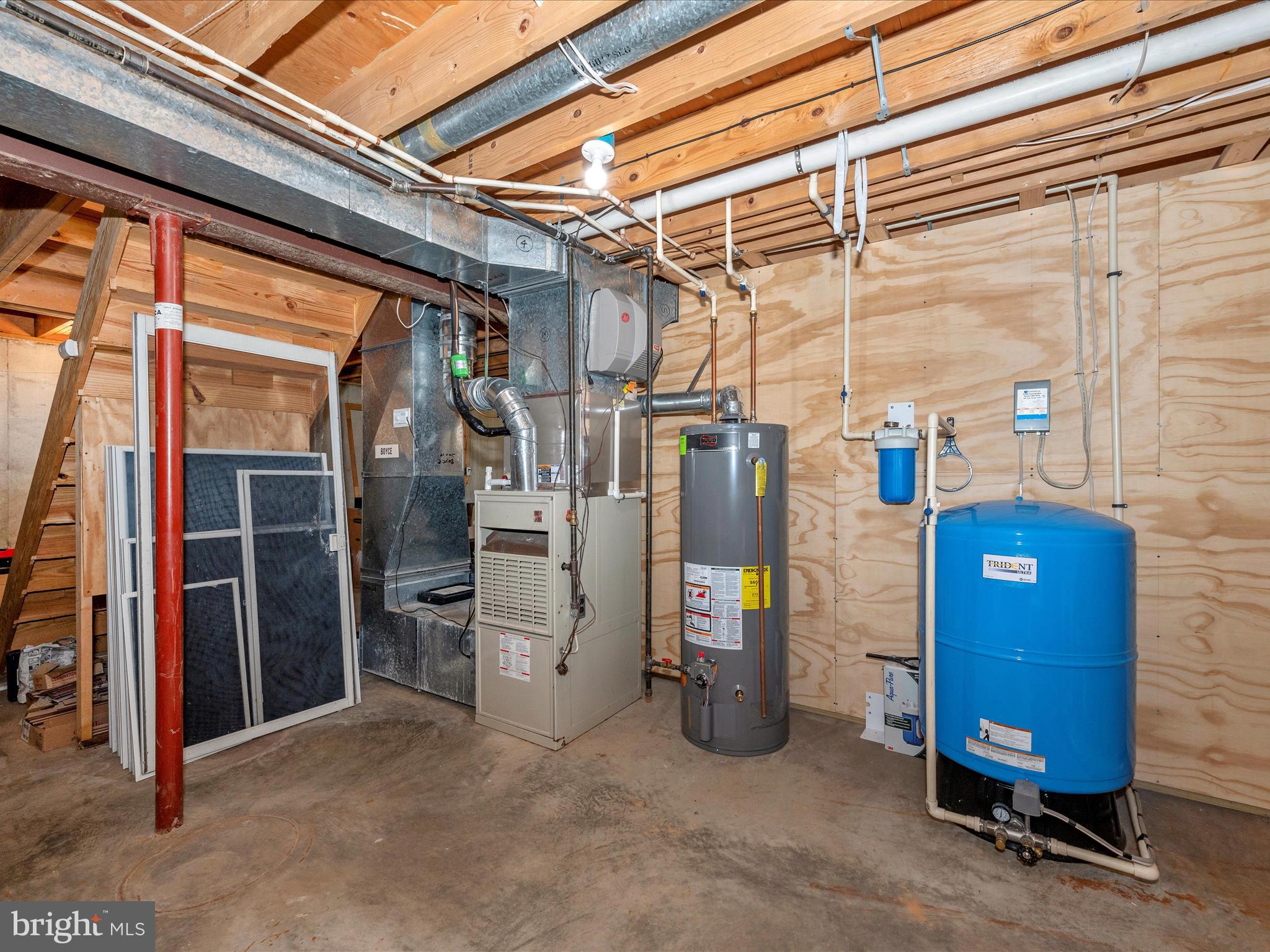 WOODFIELD ESTATES - Residential