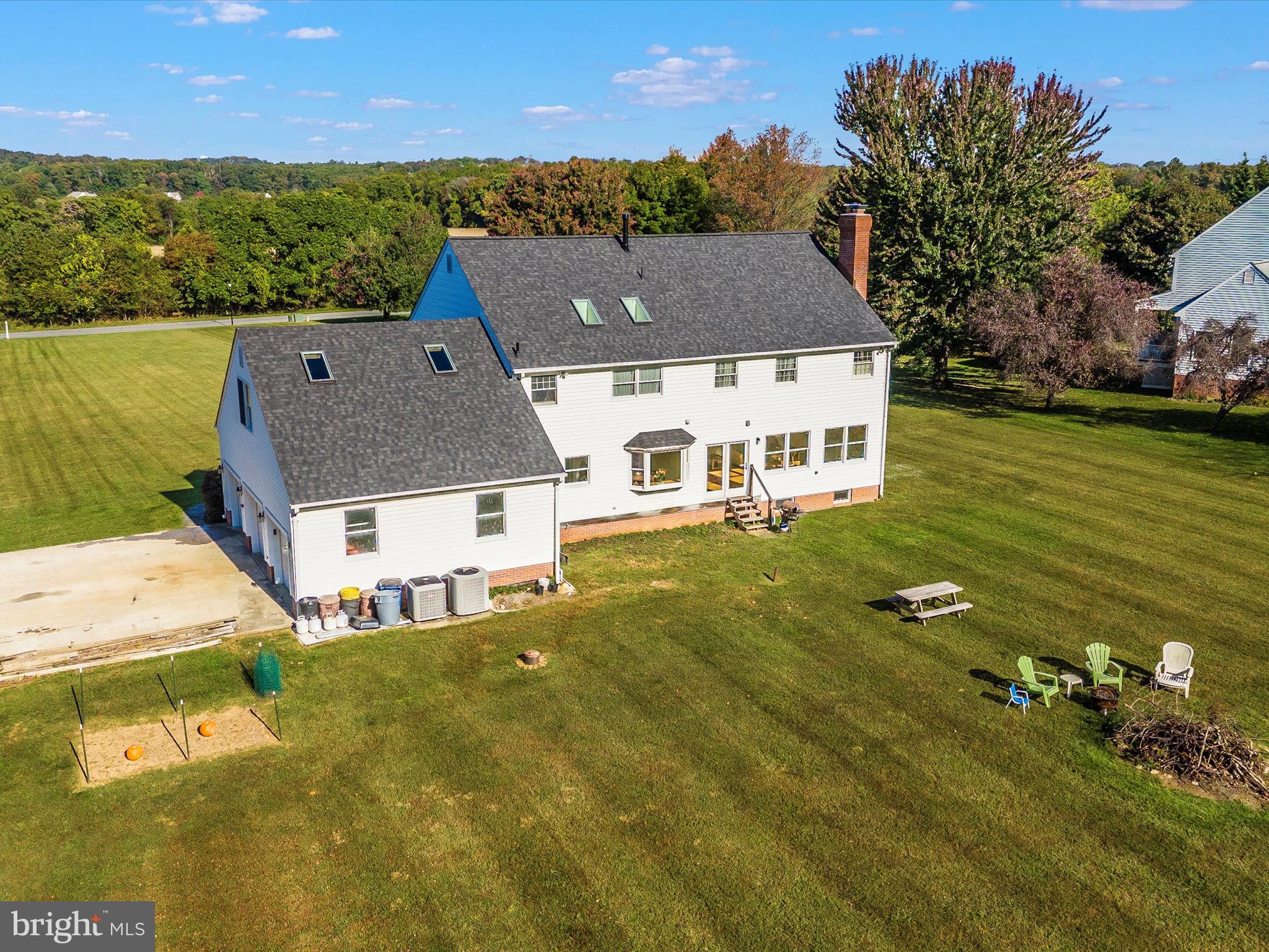 WOODFIELD ESTATES - Residential