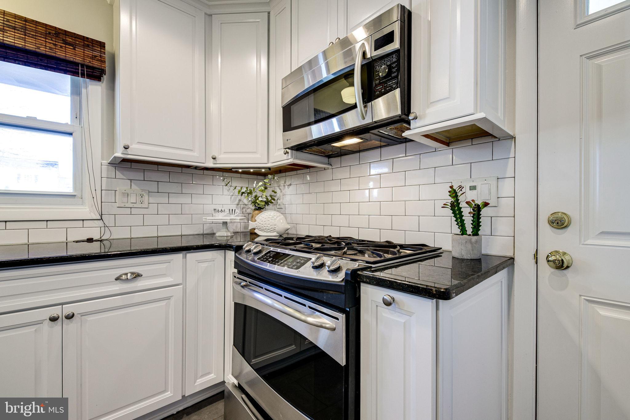 HOLLIN BROOK PARK - Residential