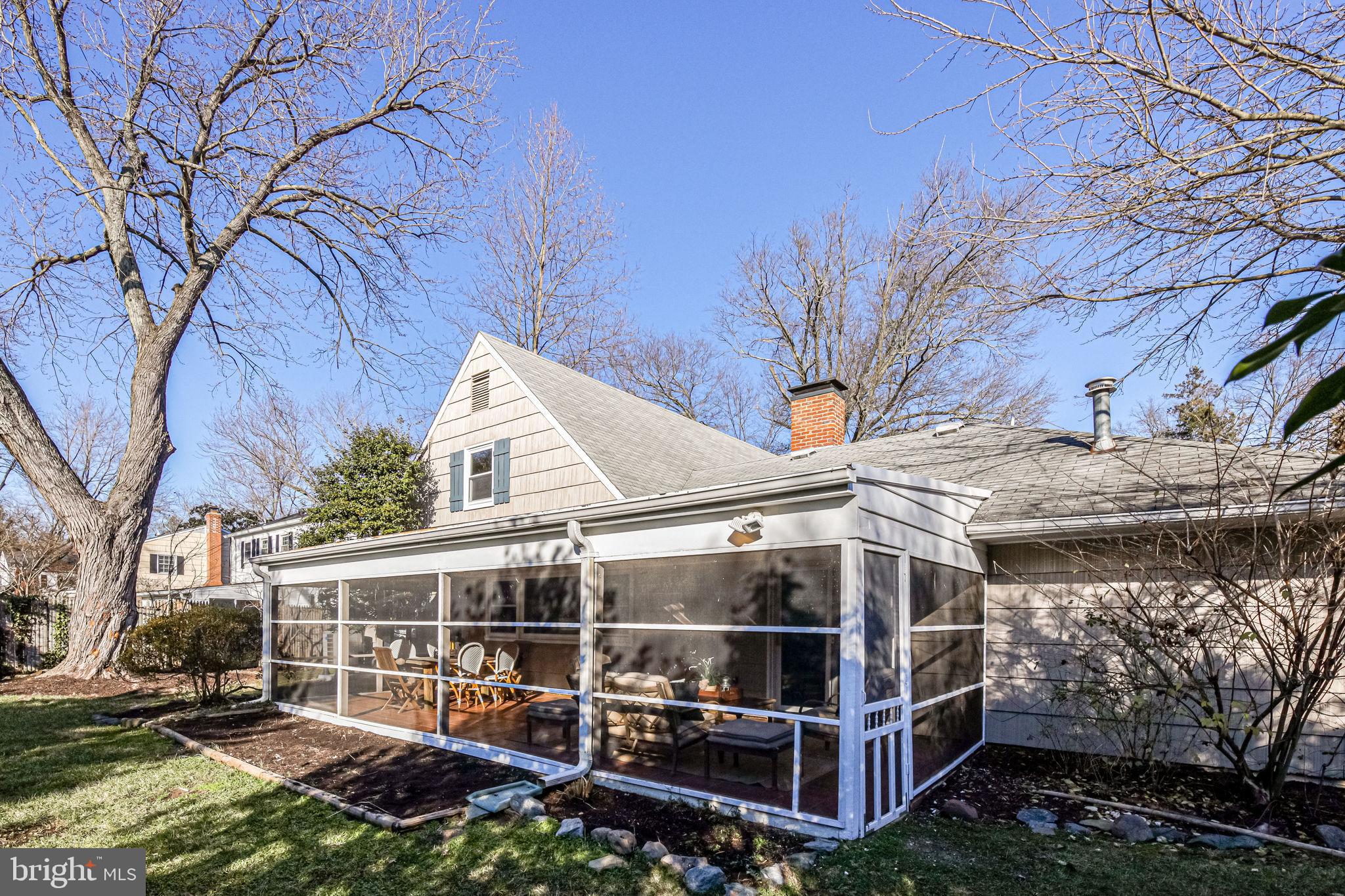 HOLLIN BROOK PARK - Residential