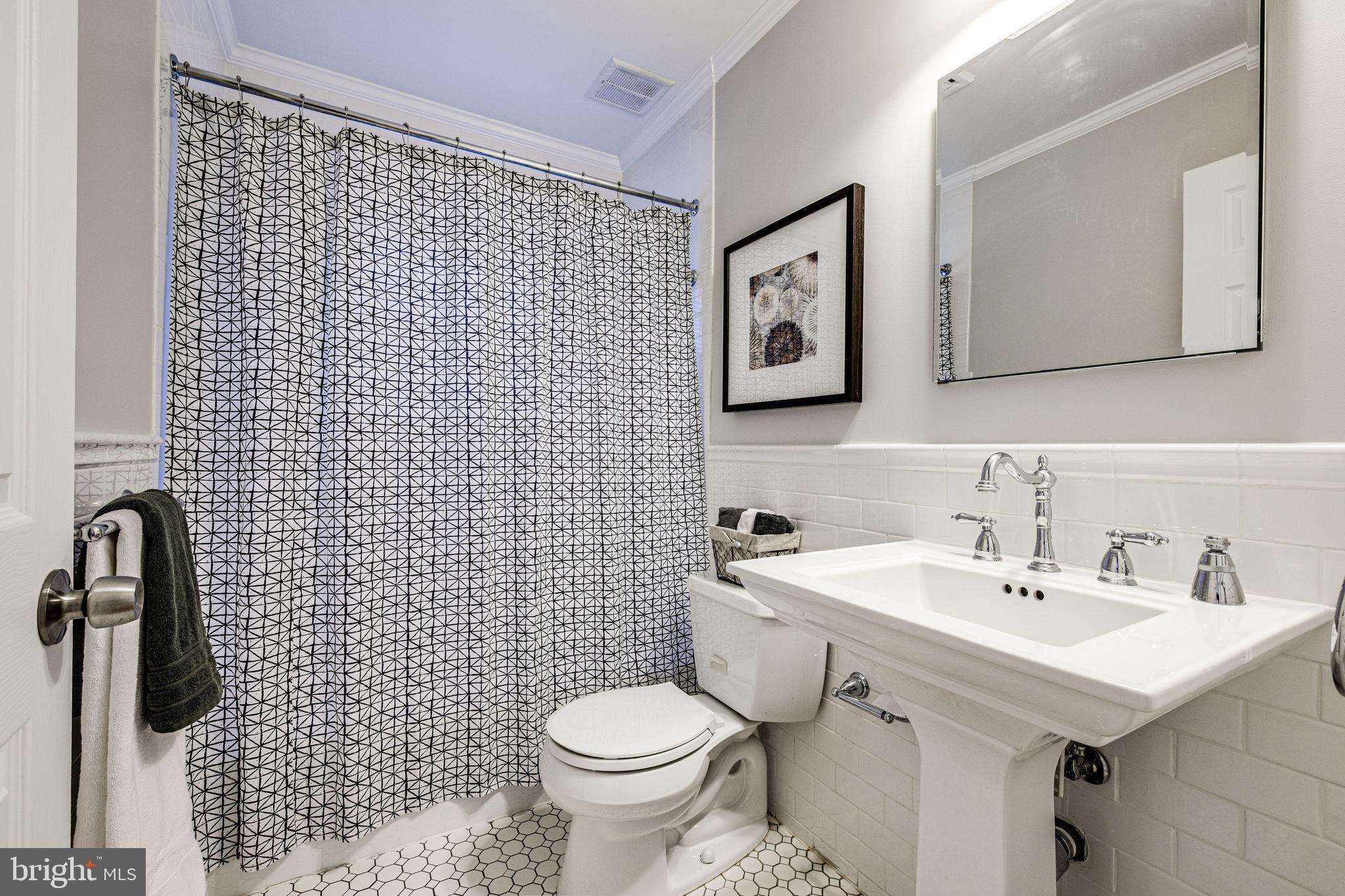 HOLLIN BROOK PARK - Residential