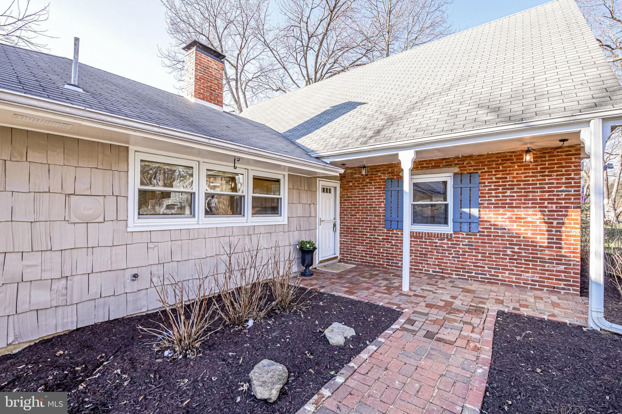 HOLLIN BROOK PARK - Residential