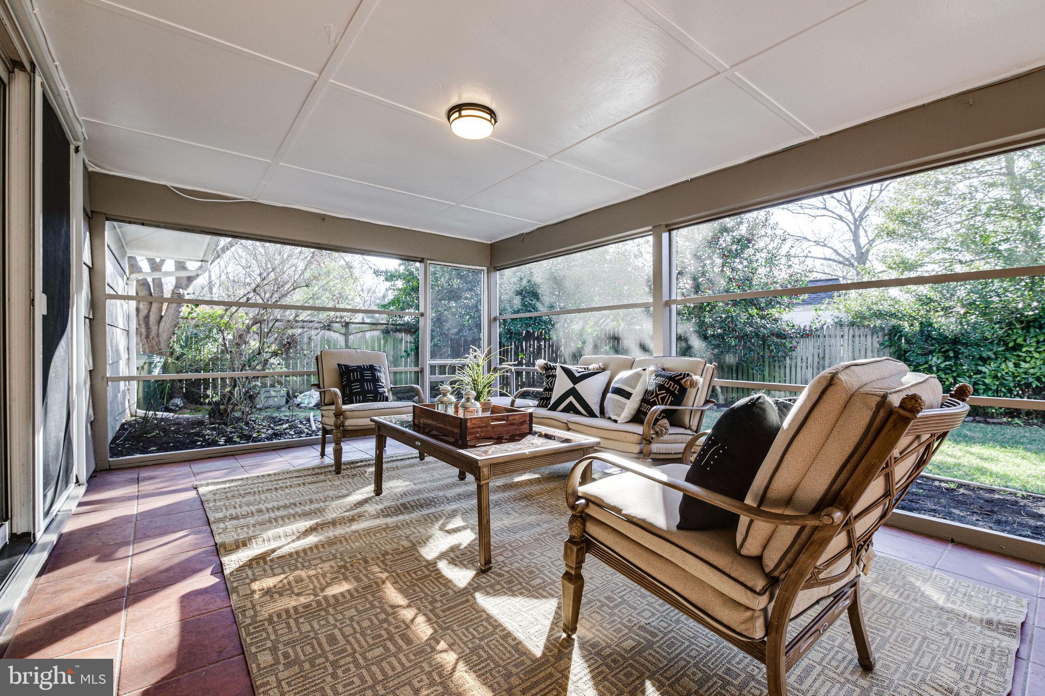 HOLLIN BROOK PARK - Residential