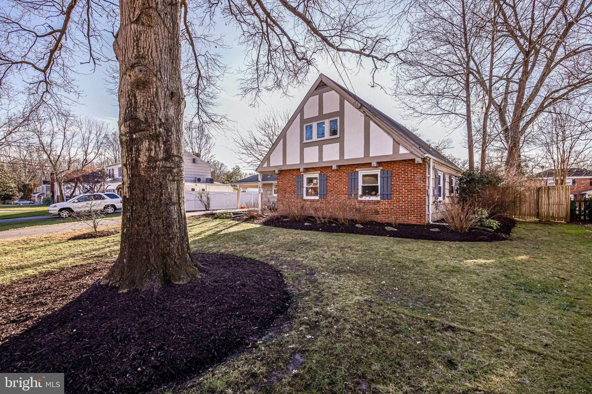 HOLLIN BROOK PARK - Residential