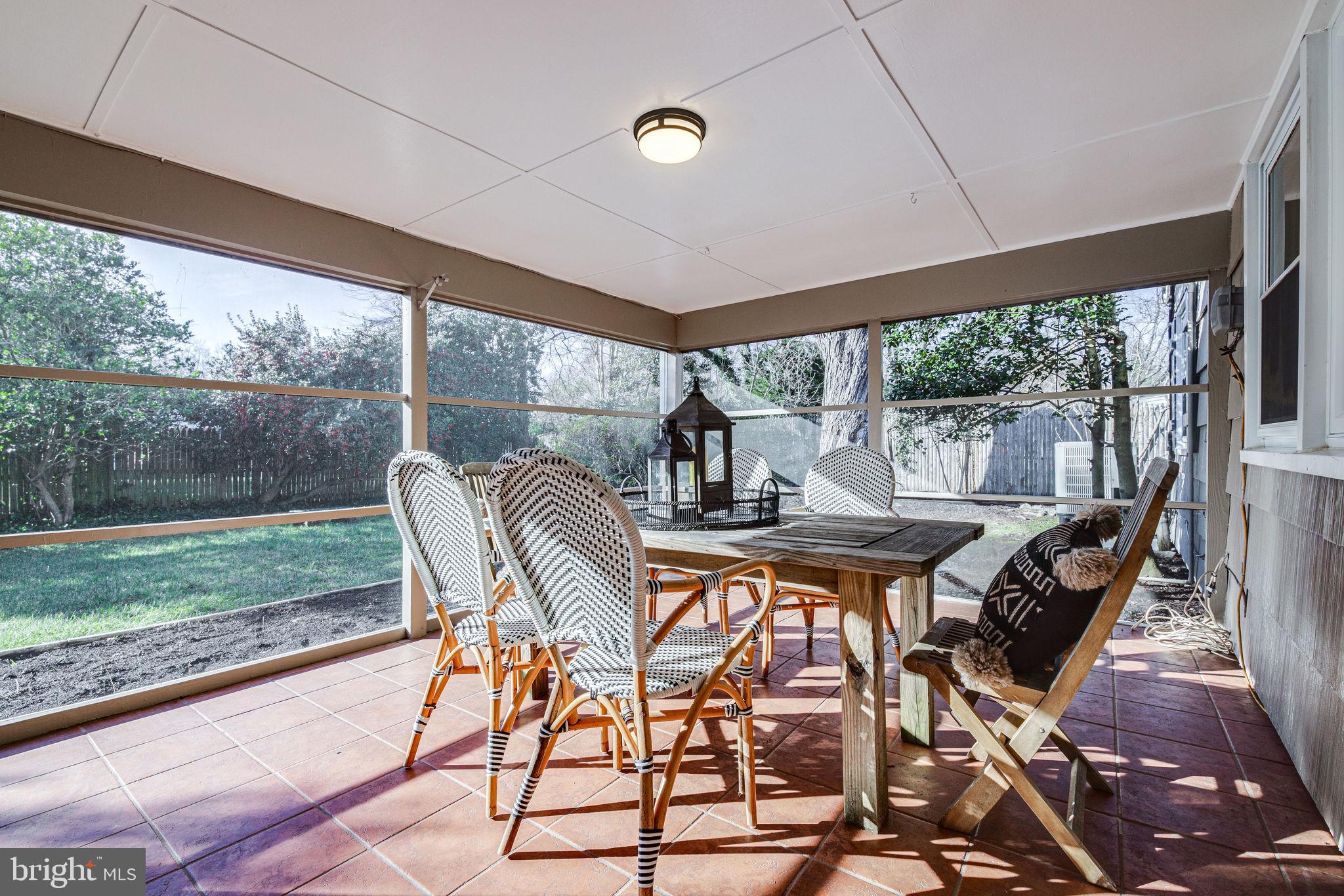 HOLLIN BROOK PARK - Residential