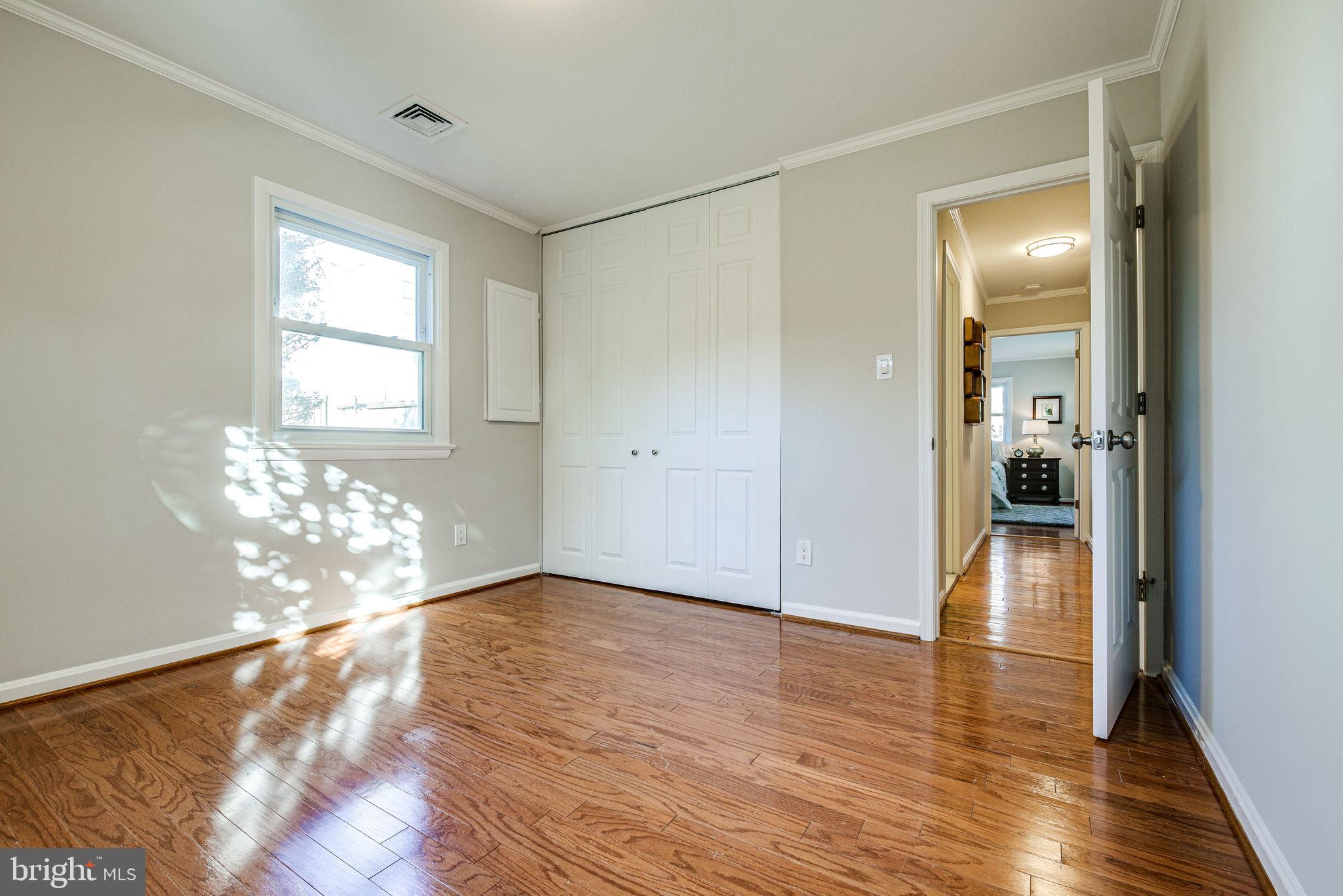 HOLLIN BROOK PARK - Residential