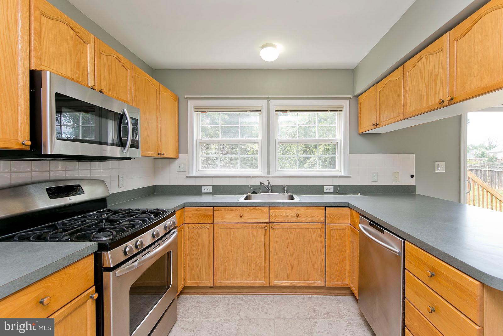 STAR FORT - Residential