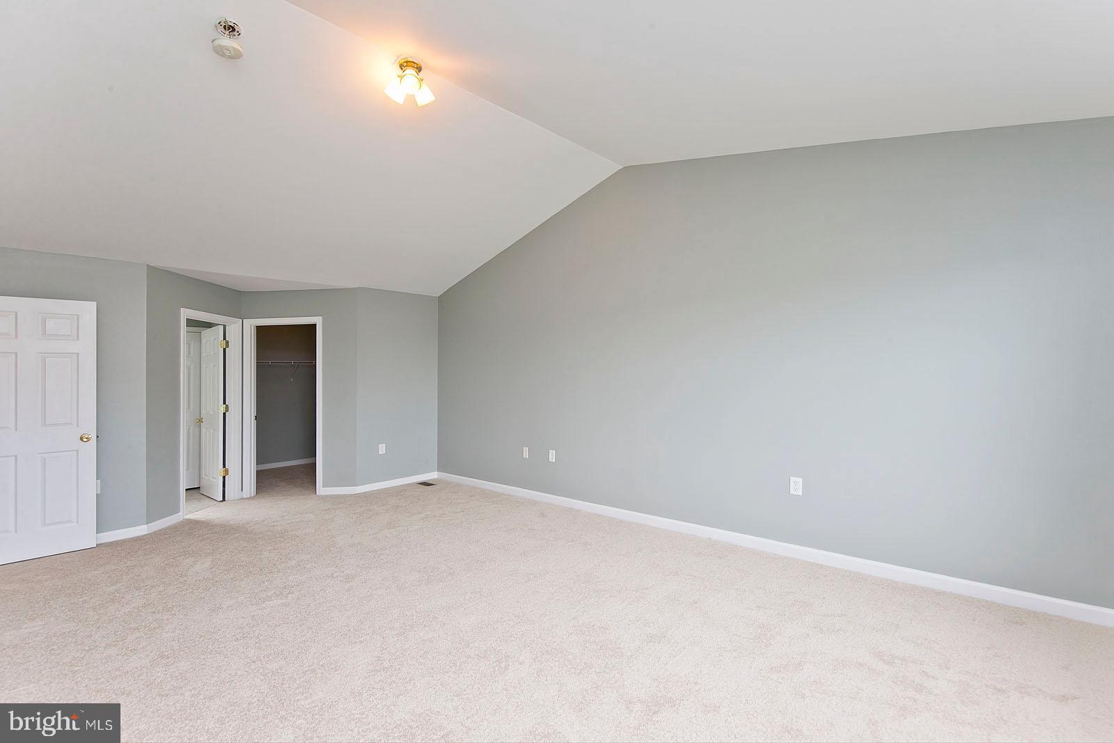 STAR FORT - Residential