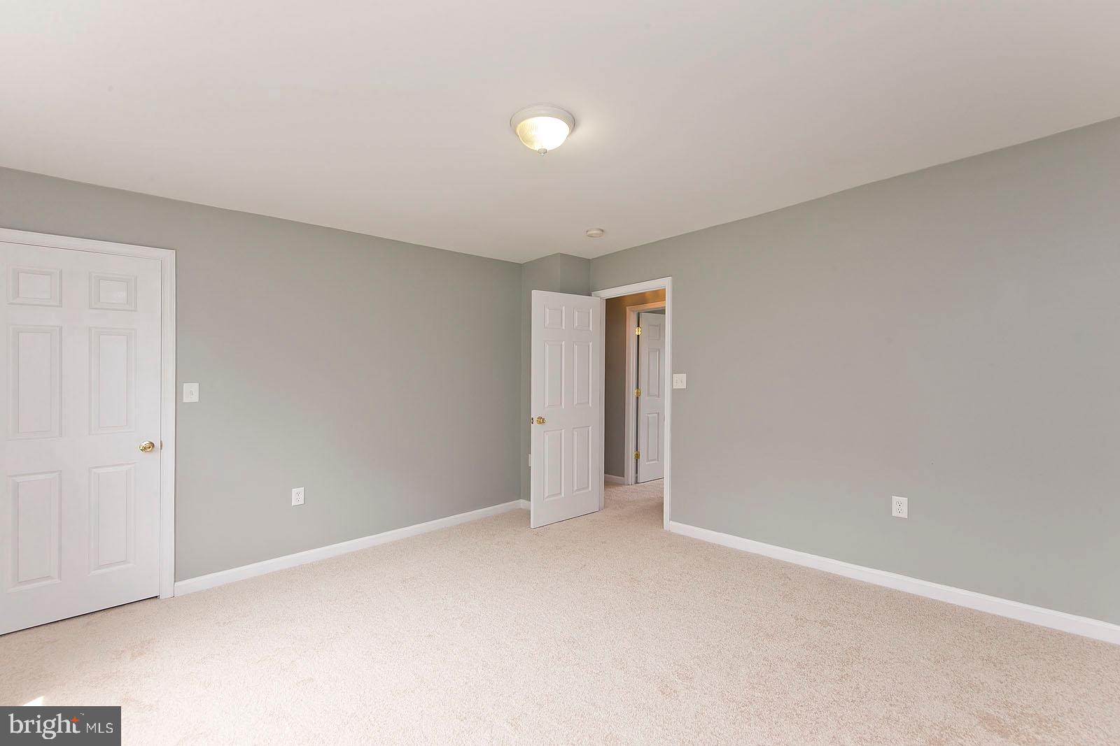 STAR FORT - Residential