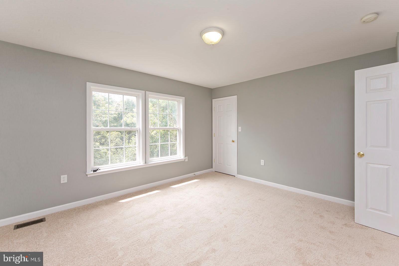 STAR FORT - Residential