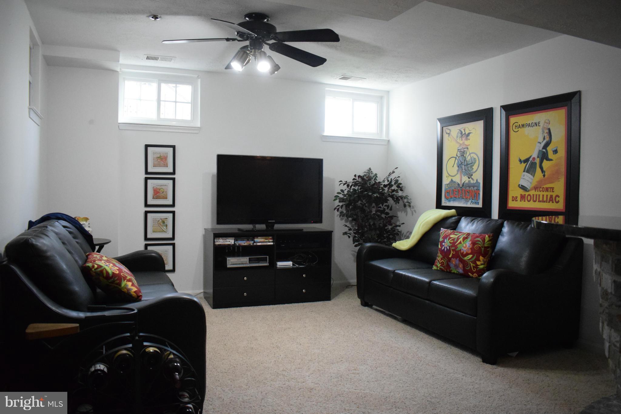 HILLMEADE STATION - Residential