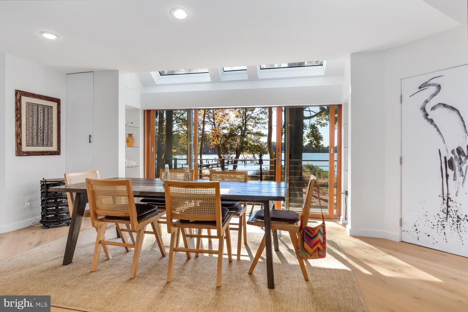 ROYAL OAK - Residential