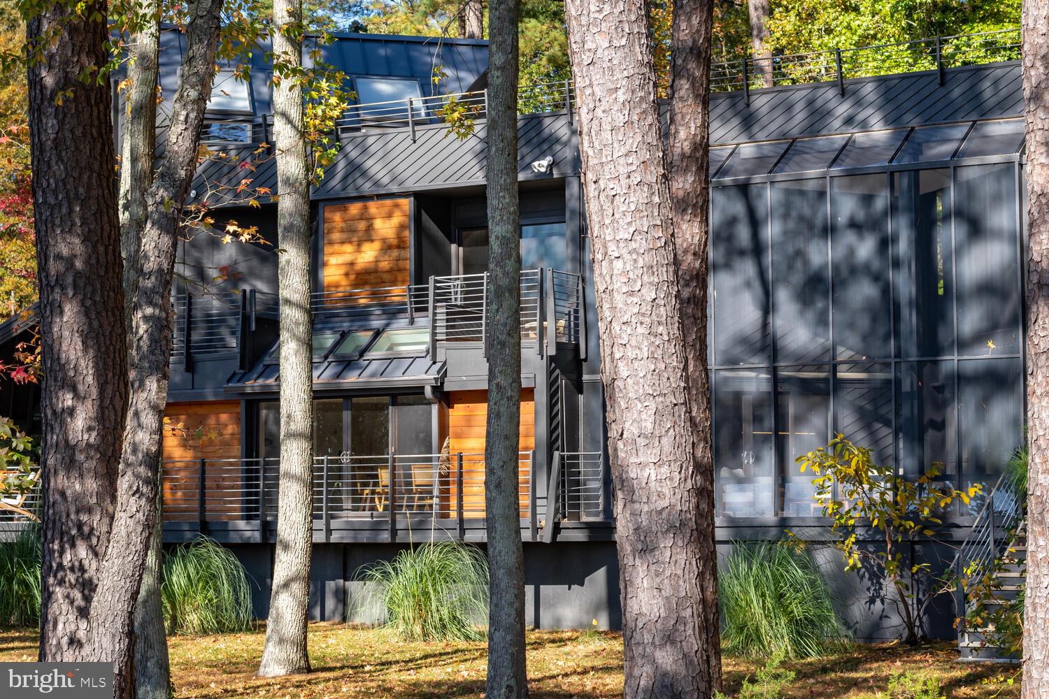 ROYAL OAK - Residential