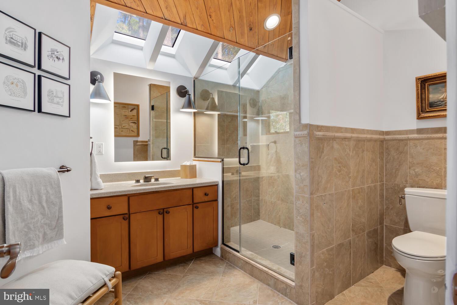 ROYAL OAK - Residential