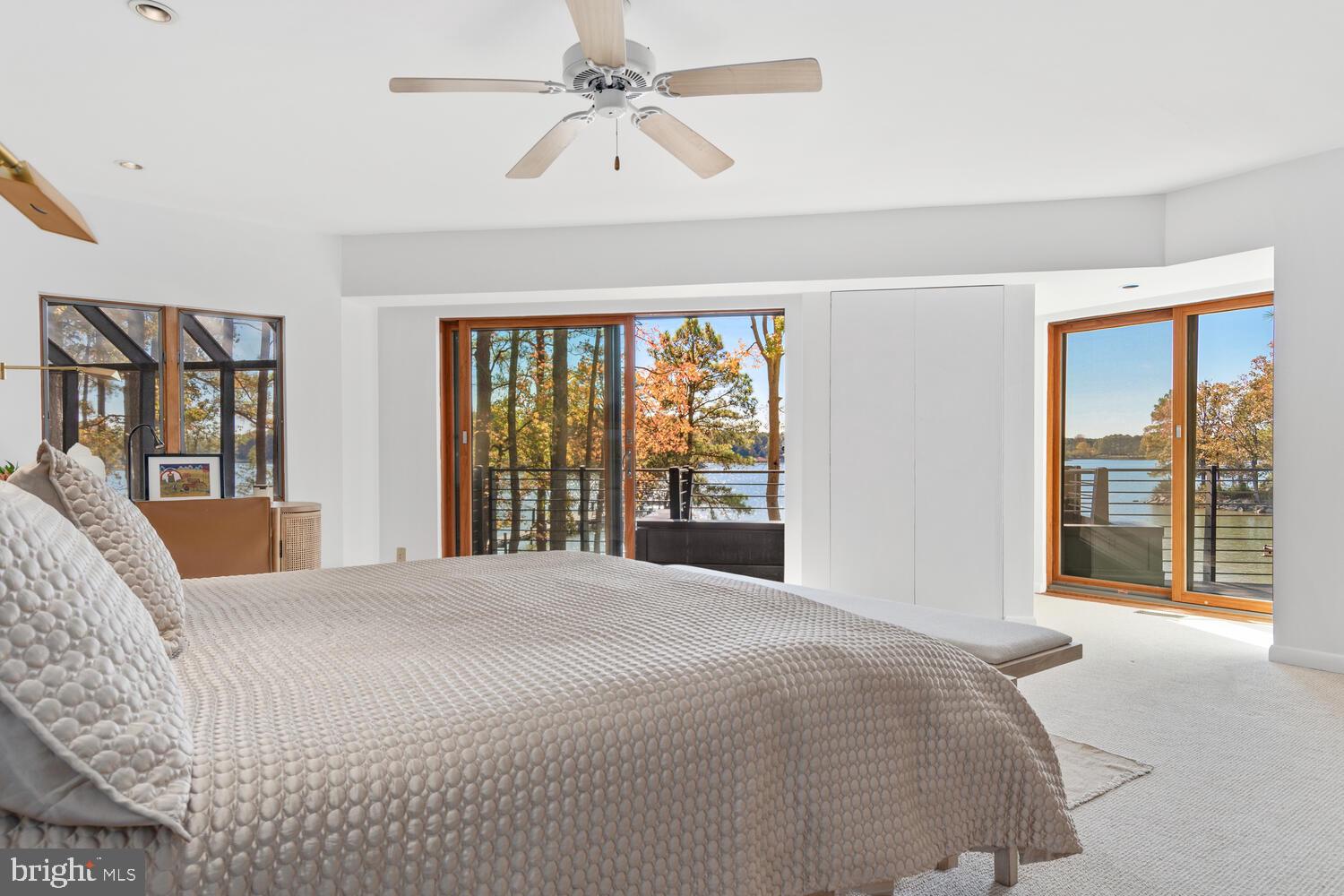 ROYAL OAK - Residential