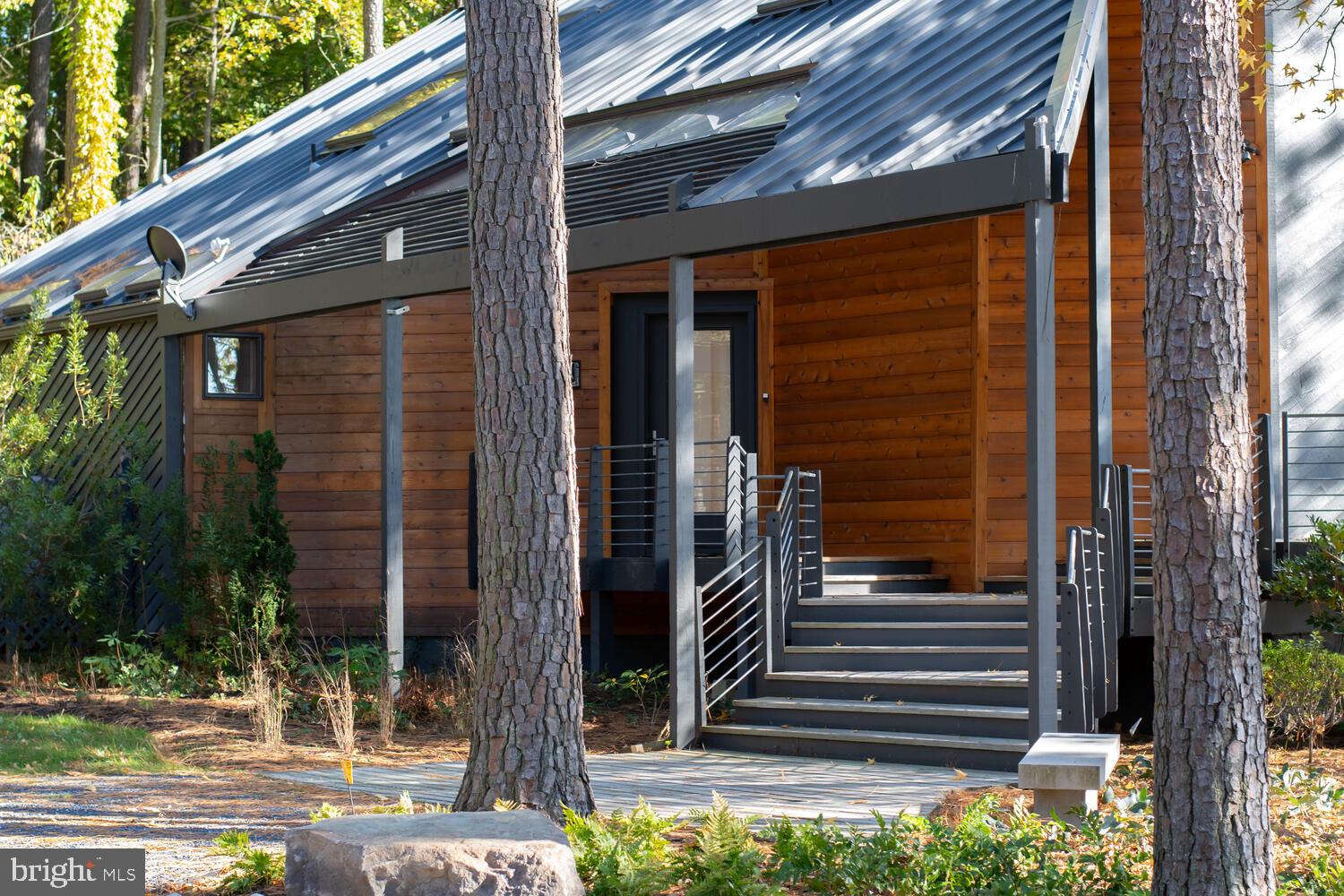 ROYAL OAK - Residential