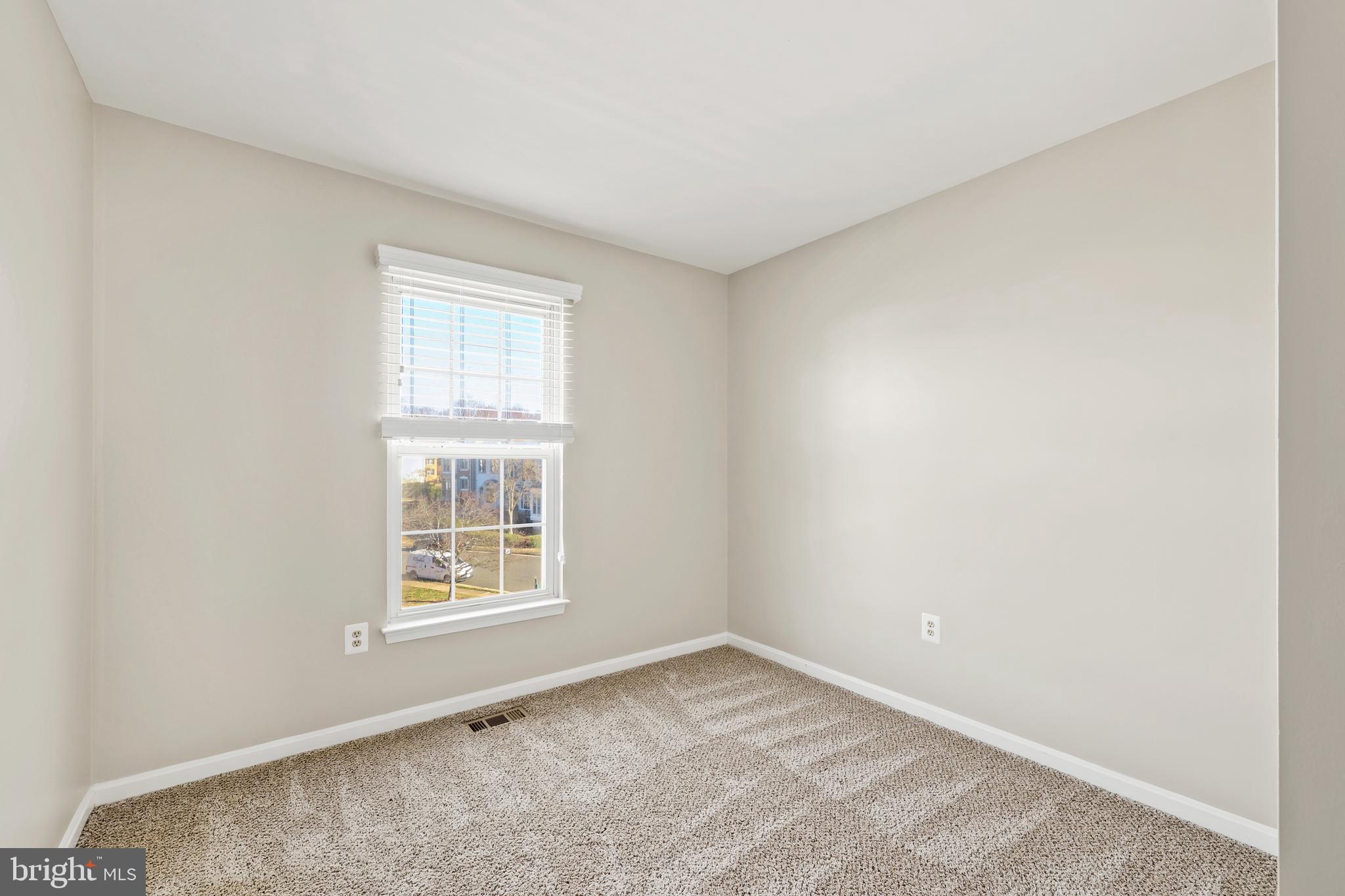 WOODGATE MANOR - Residential