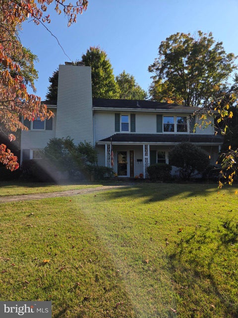 Photo of 7200 Park Terrace Drive, ALEXANDRIA, VA 22307 (MLS # VAFX2347008)