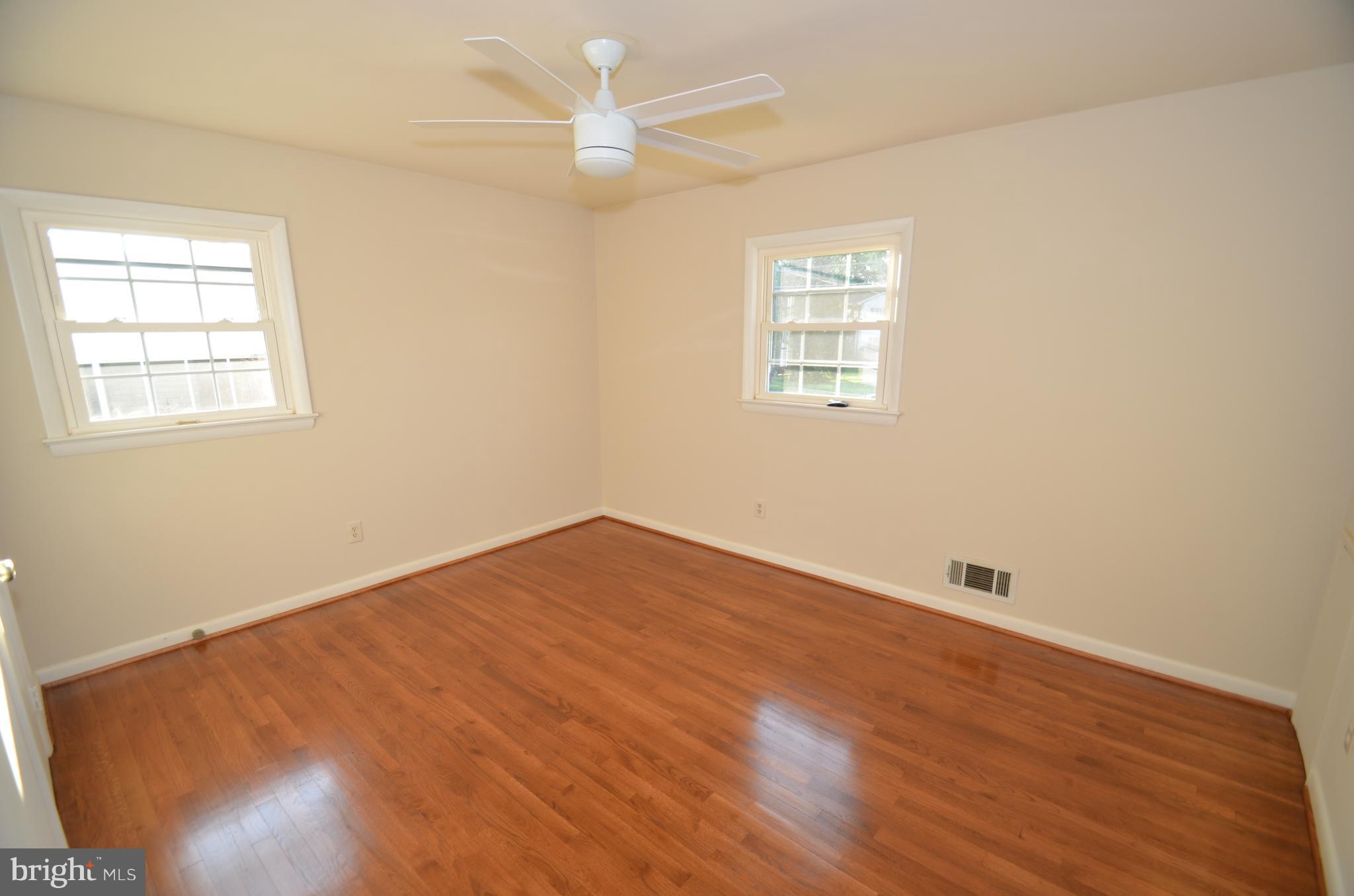 HAYFIELD FARM - Residential