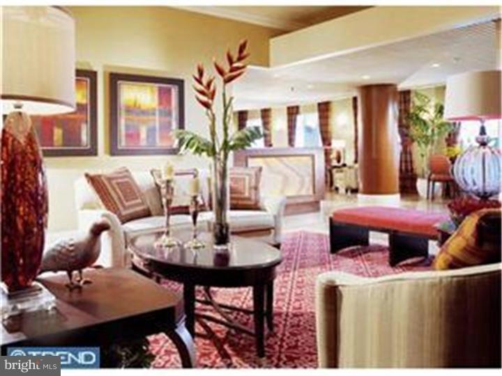 DOCKSIDE CONDOMINIUM - Residential