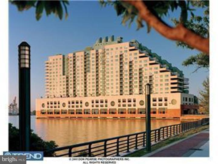 DOCKSIDE CONDOMINIUM - Residential