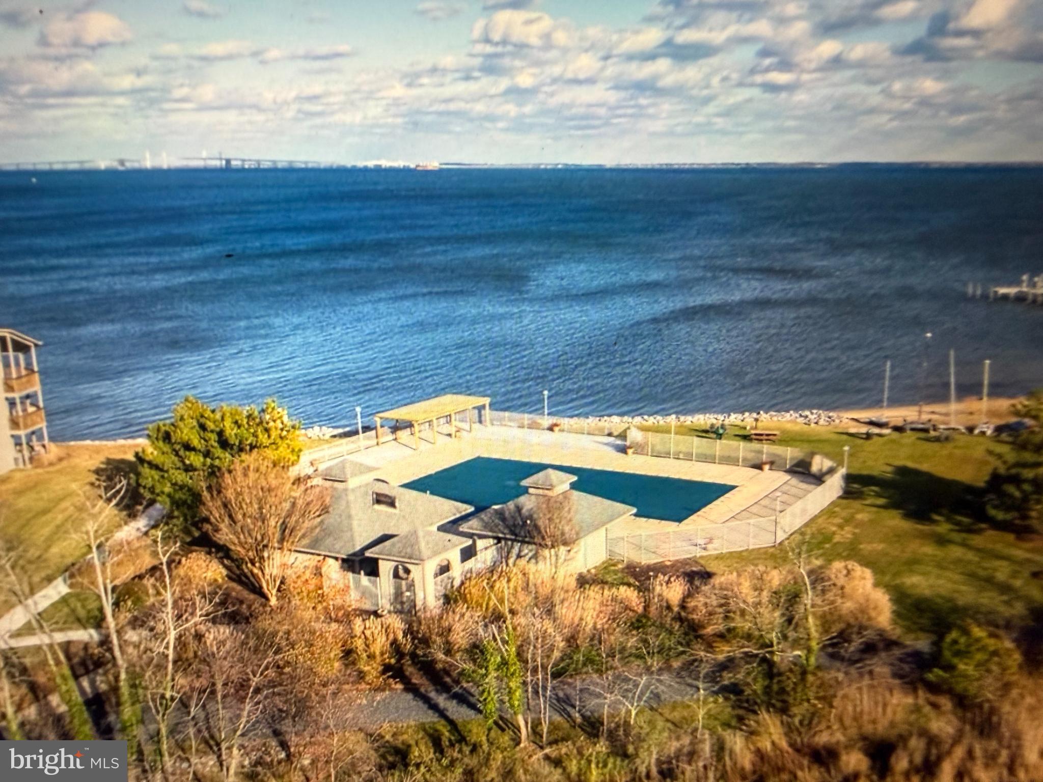 CHESAPEAKE HARBOUR - Residential