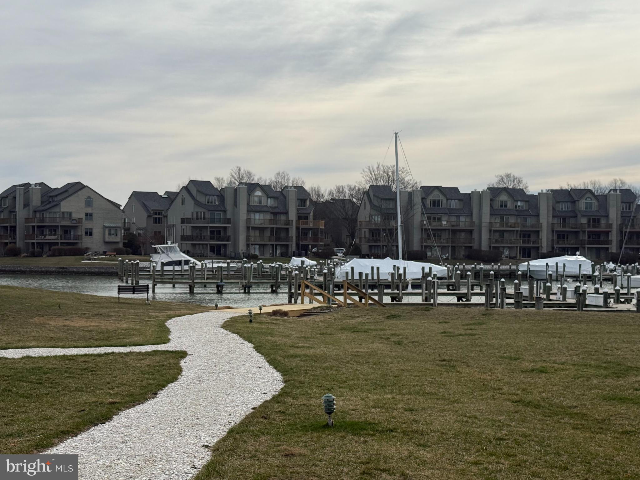 CHESAPEAKE HARBOUR - Residential