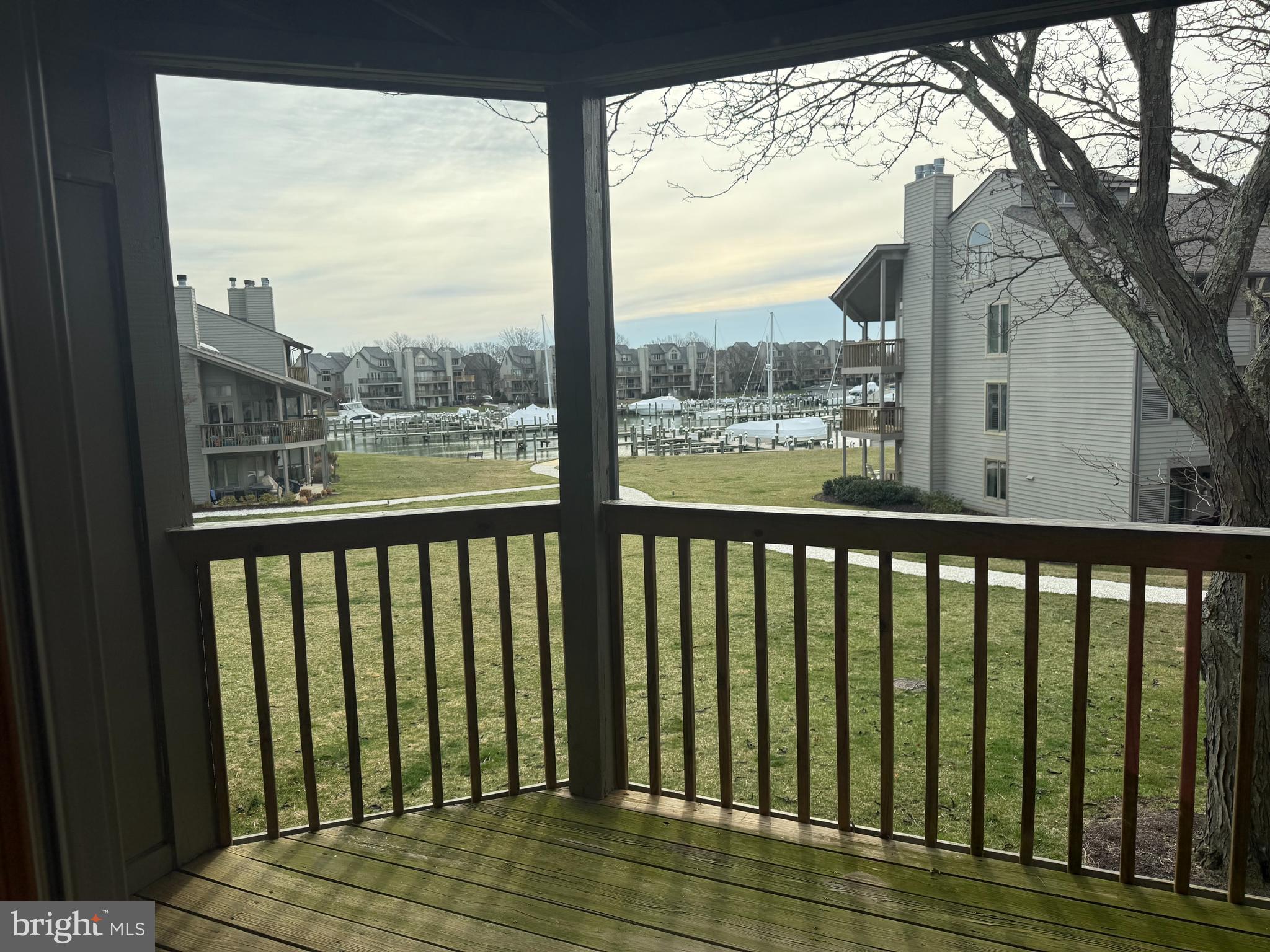 CHESAPEAKE HARBOUR - Residential