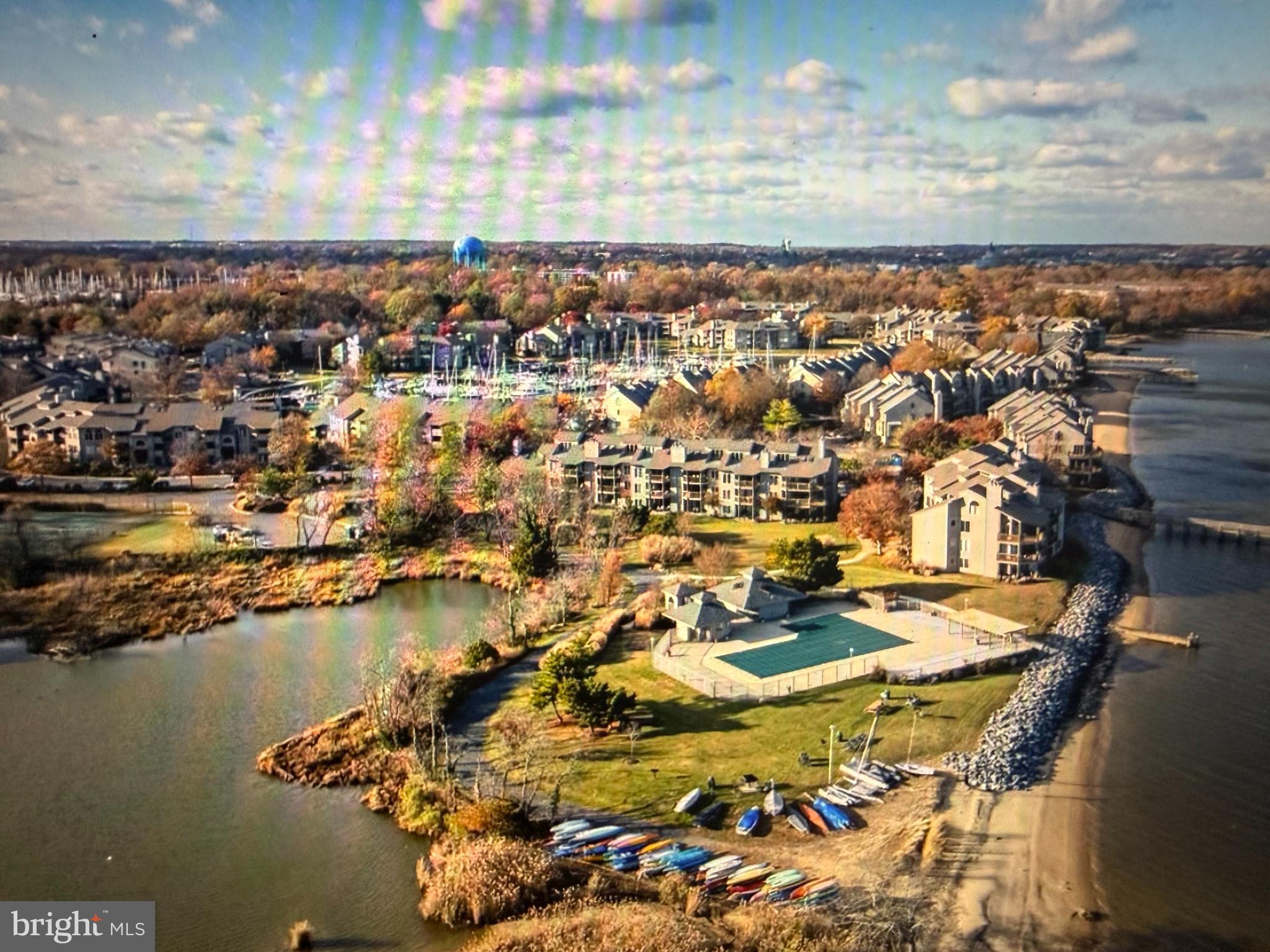 CHESAPEAKE HARBOUR - Residential