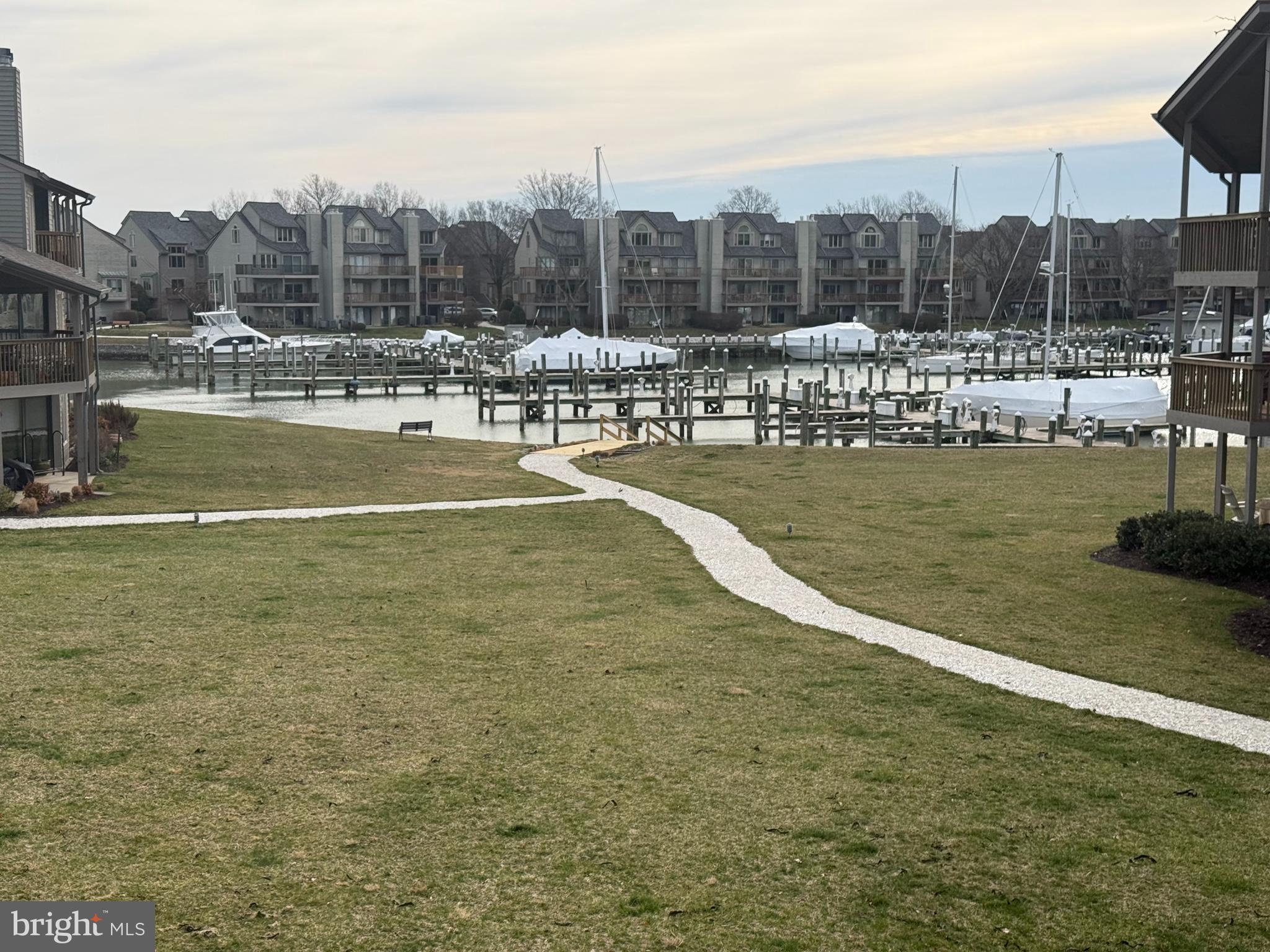 CHESAPEAKE HARBOUR - Residential