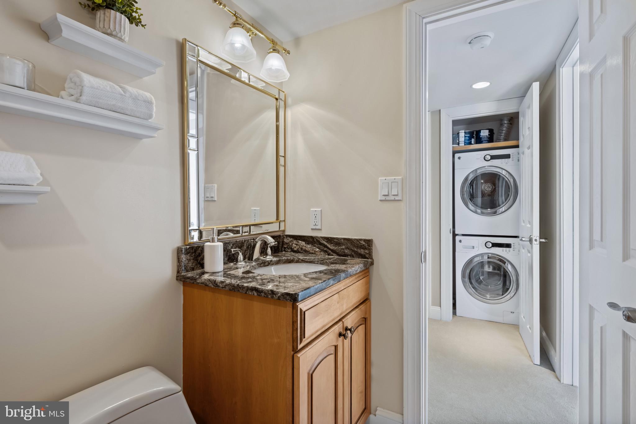 CHESAPEAKE HARBOUR - Residential