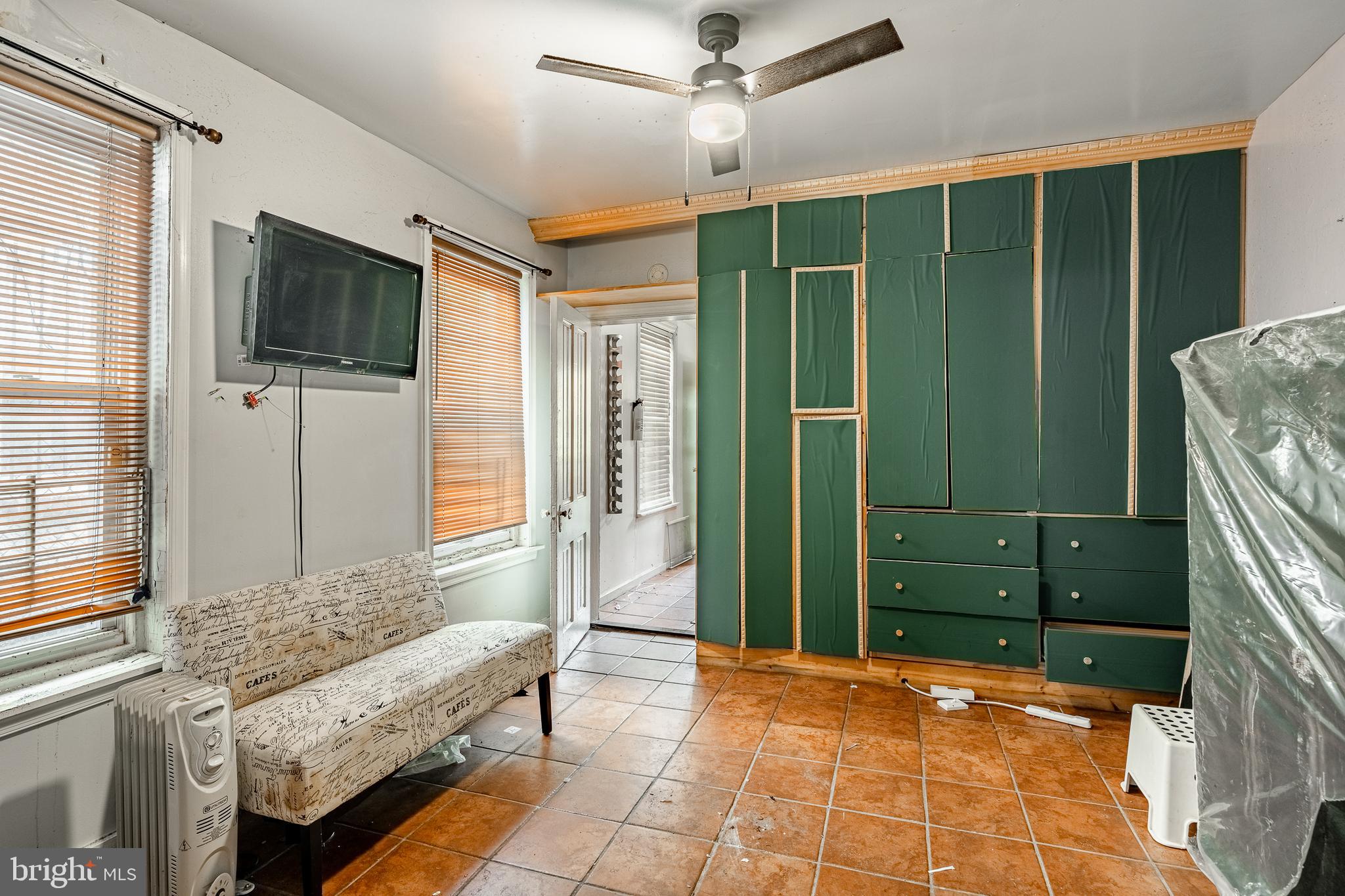 WEST POWELTON - Residential Income