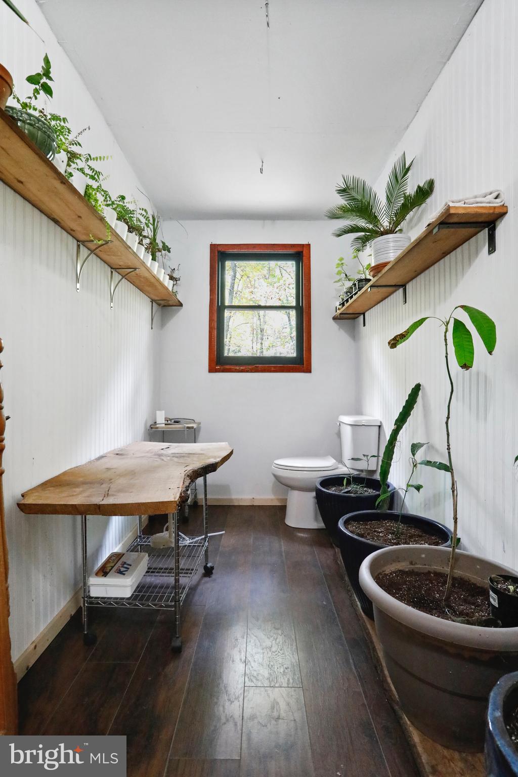 POTOMAC ISLAND RIDGE - Residential