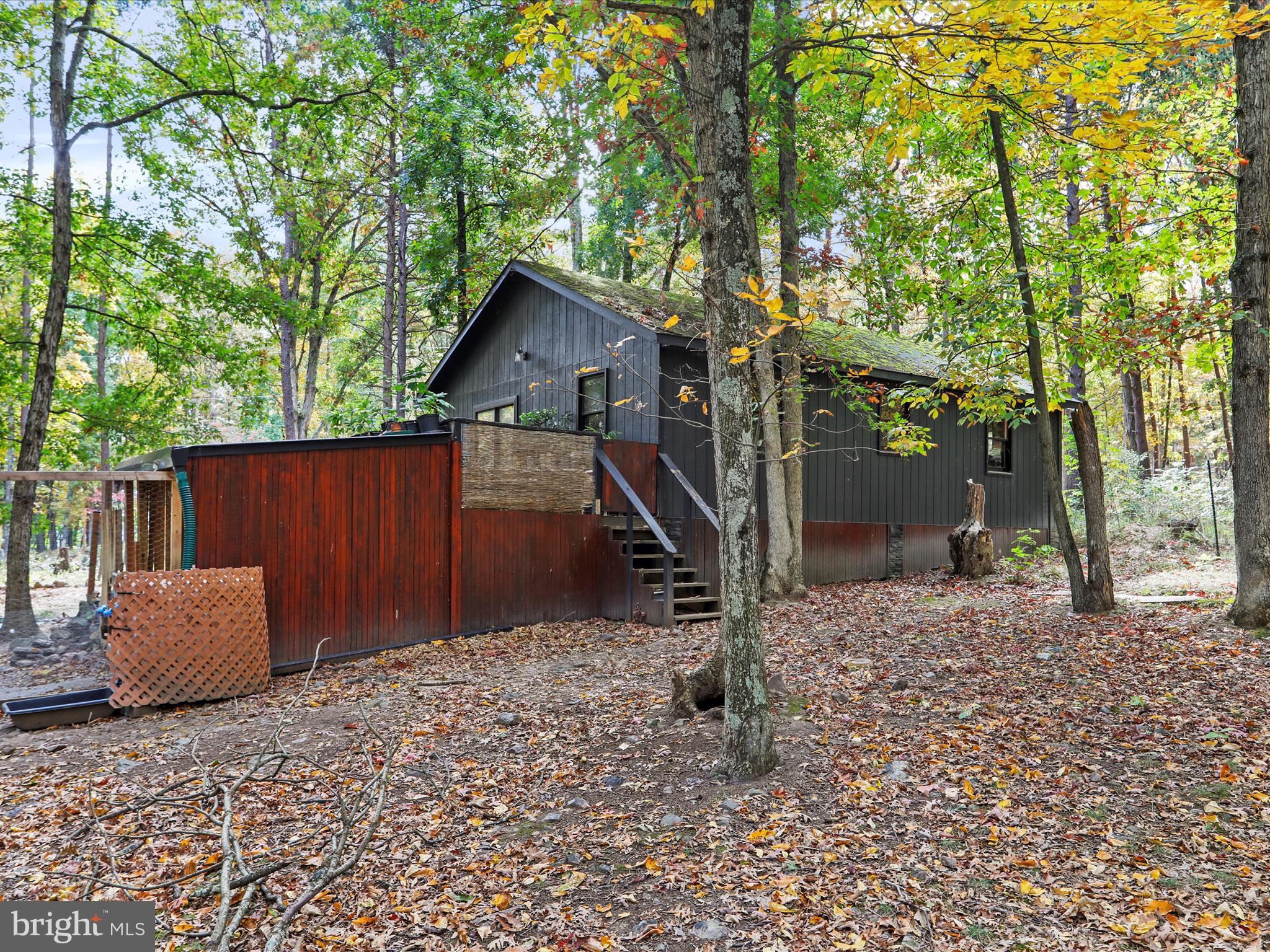 POTOMAC ISLAND RIDGE - Residential