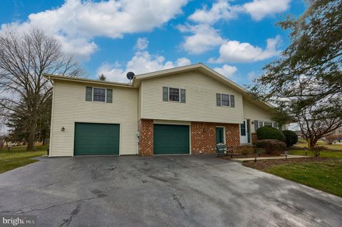 Photo of 1475 Jerry Lane, Manheim, PA 17545 (MLS # PALA2046810)