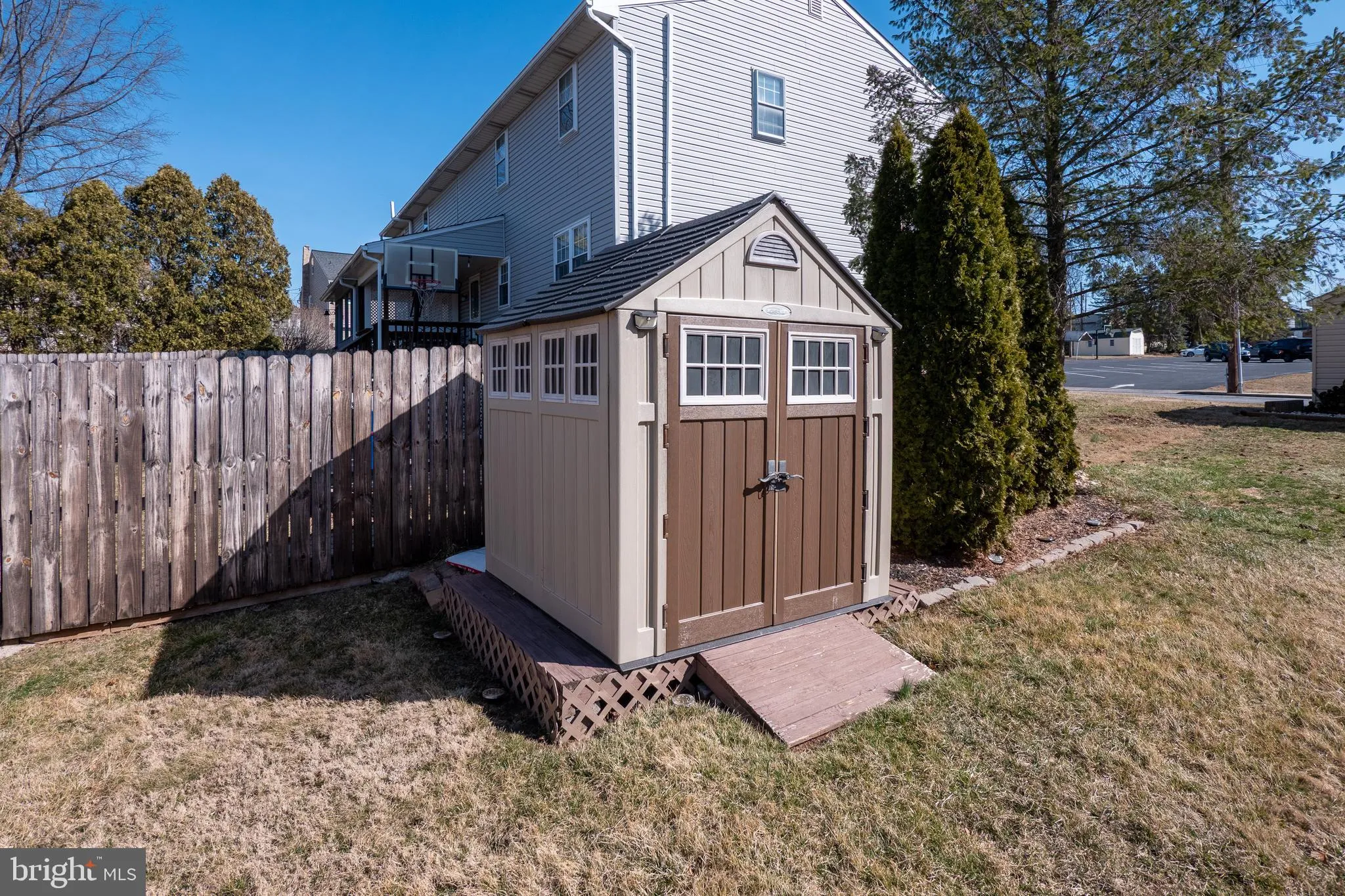 Coopersburg, Pennsylvania 18036, United States, 3 Bedrooms Bedrooms, ,2 BathroomsBathrooms,Residential,Pending,91523