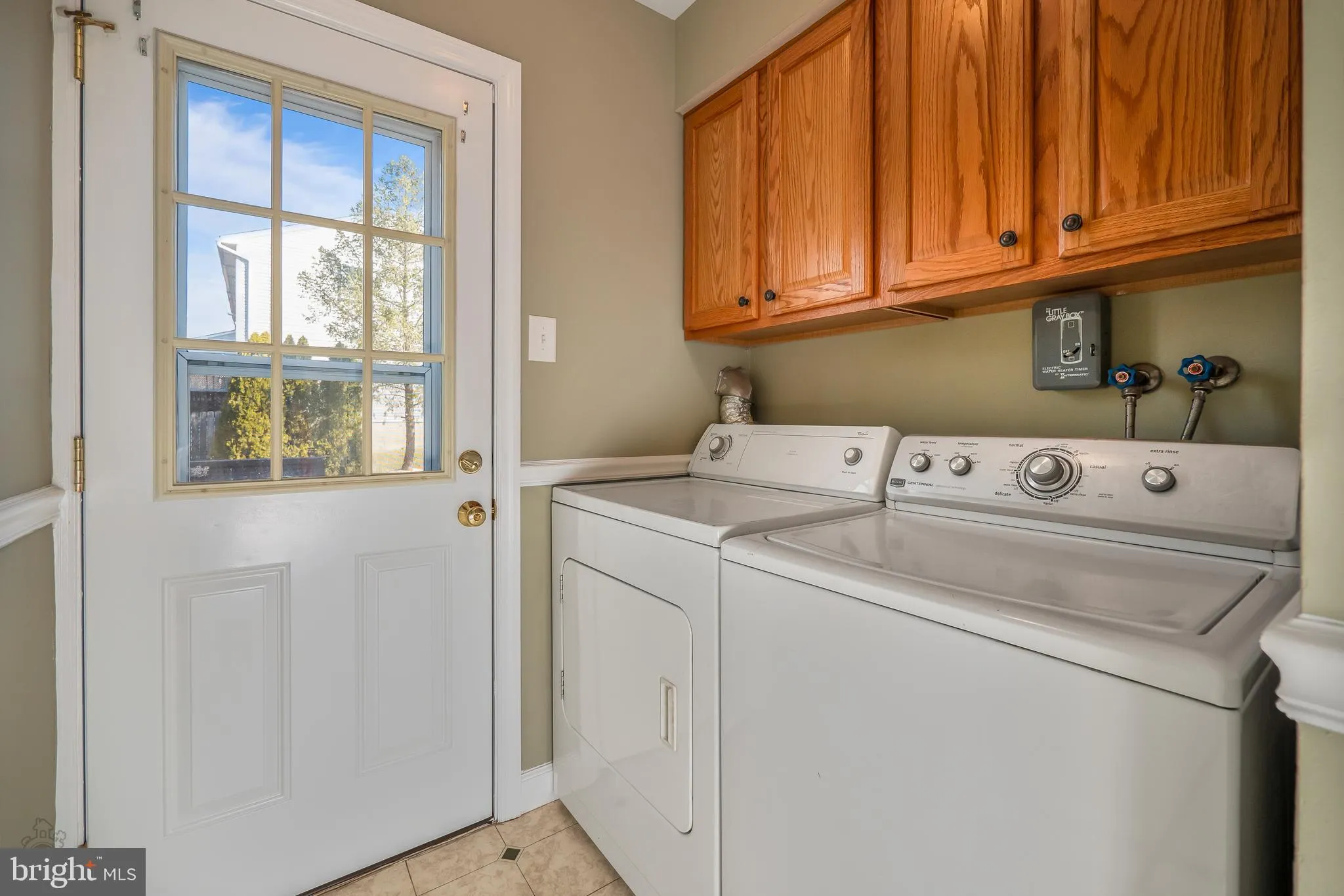 Coopersburg, Pennsylvania 18036, United States, 3 Bedrooms Bedrooms, ,2 BathroomsBathrooms,Residential,Pending,91523