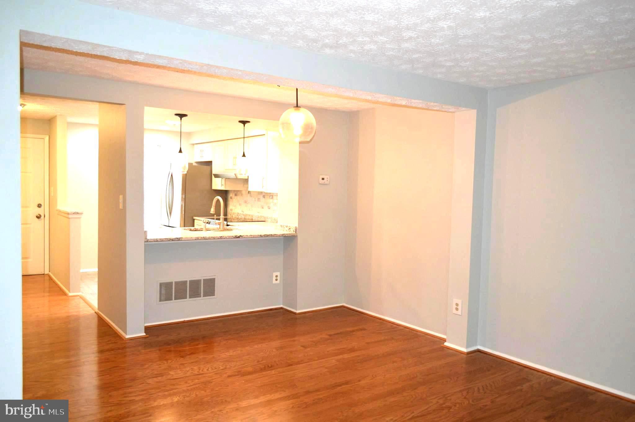 NEWINGTON COMMONS - Residential Lease