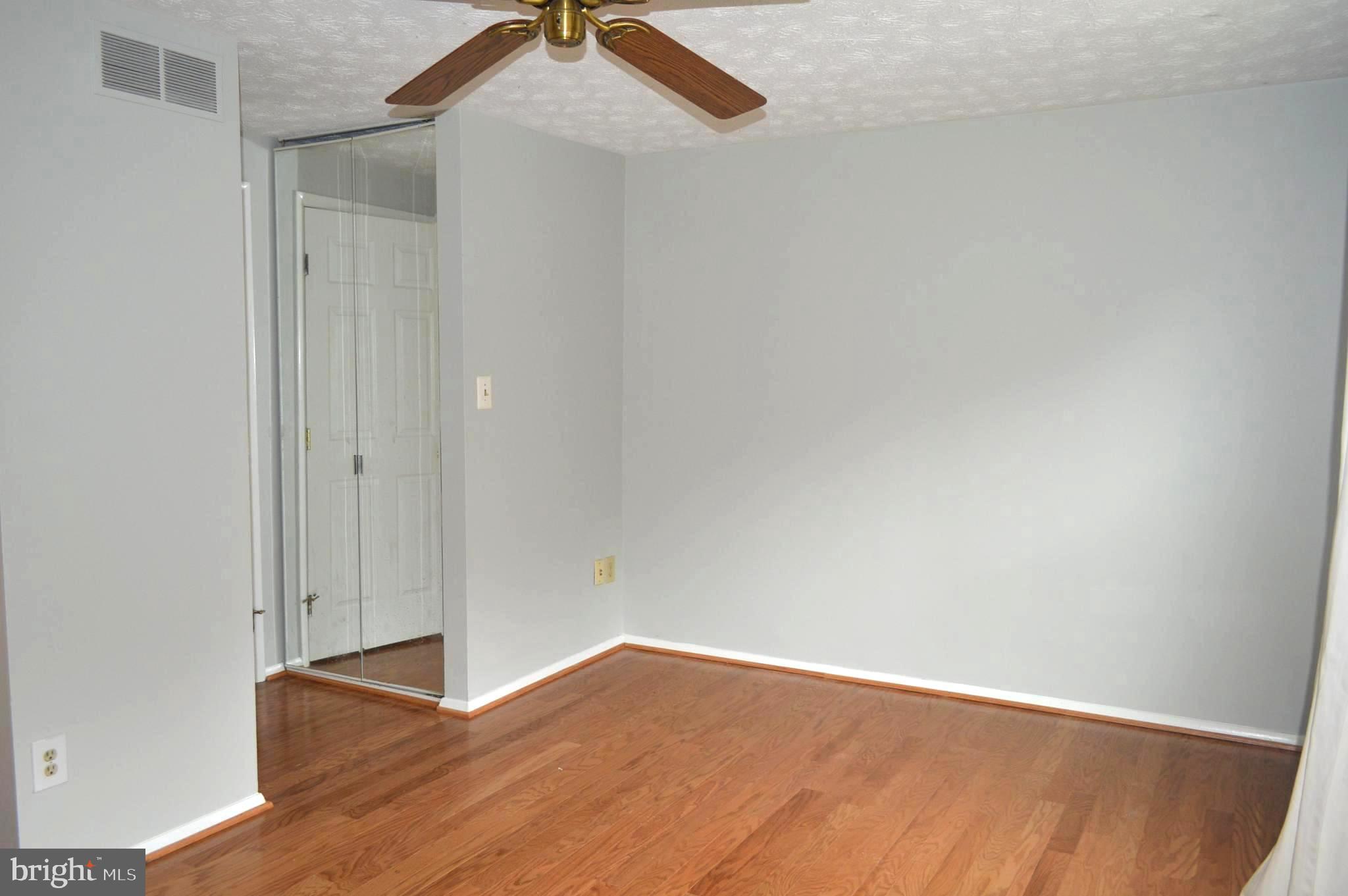 NEWINGTON COMMONS - Residential Lease