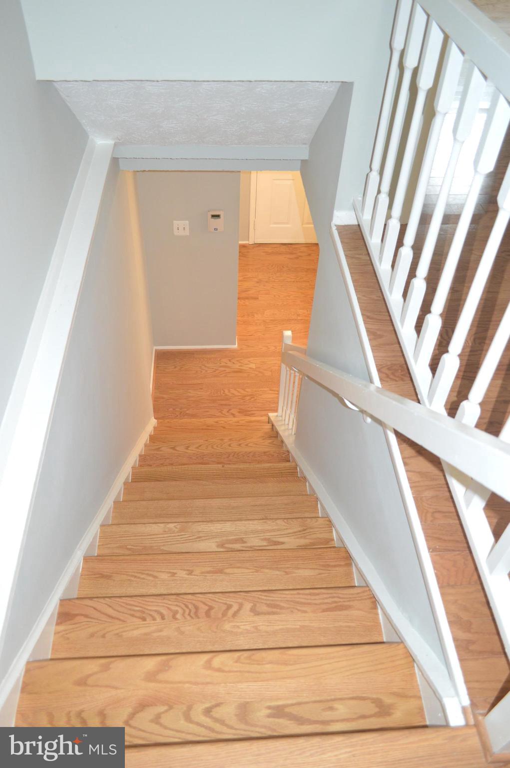 NEWINGTON COMMONS - Residential Lease