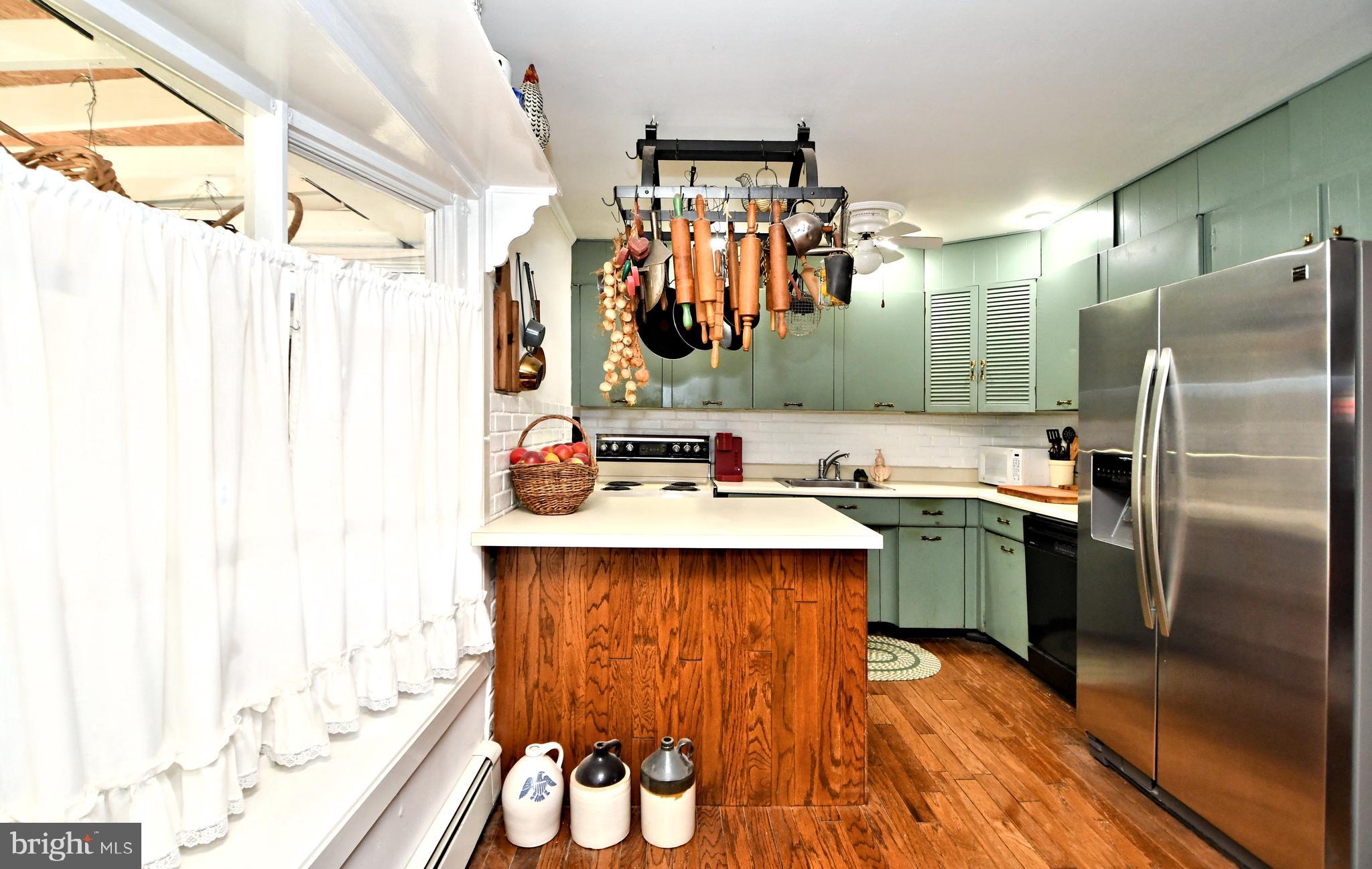 JUNEWOOD - Residential