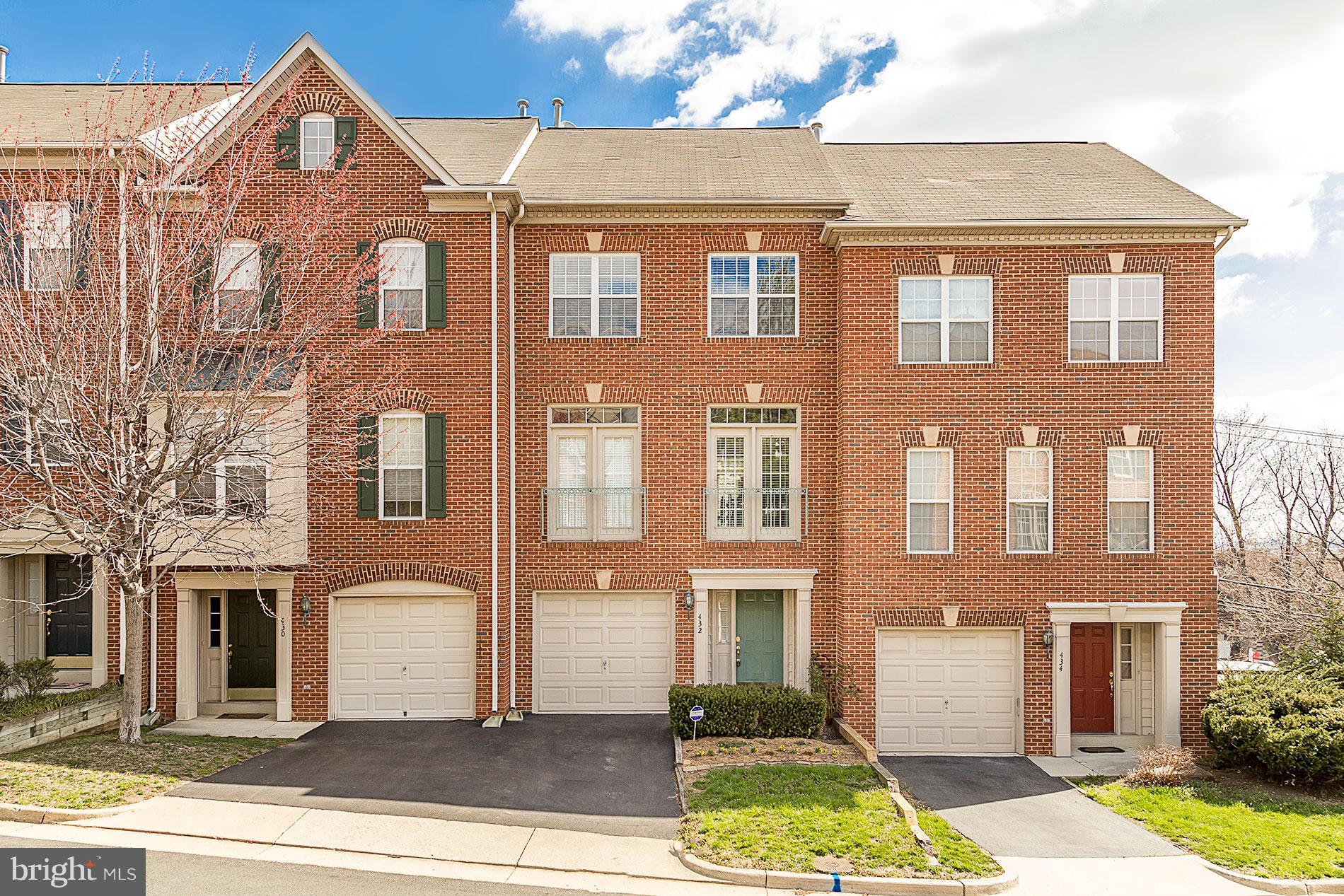 EDSALL RD T/H - Residential