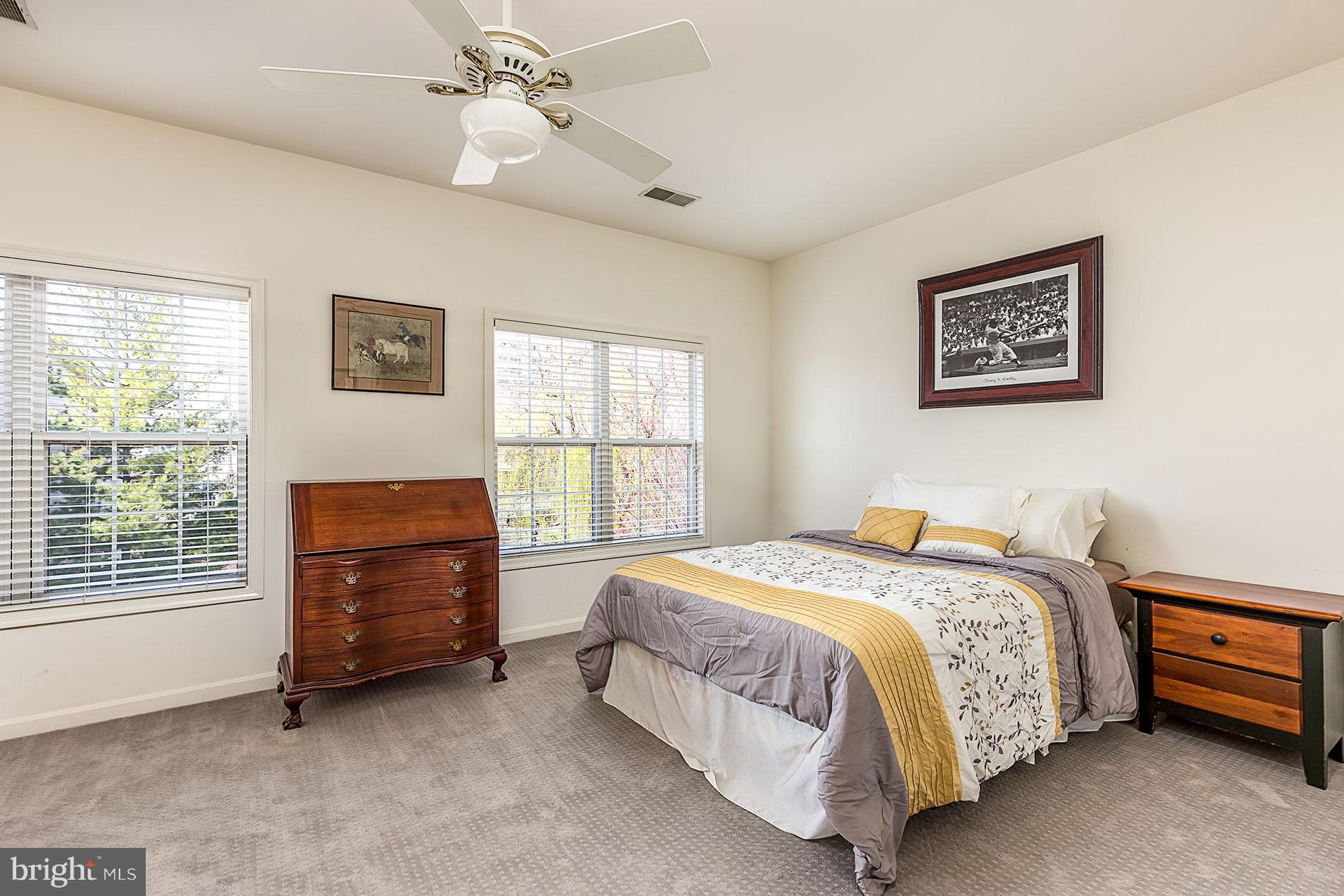 EDSALL RD T/H - Residential